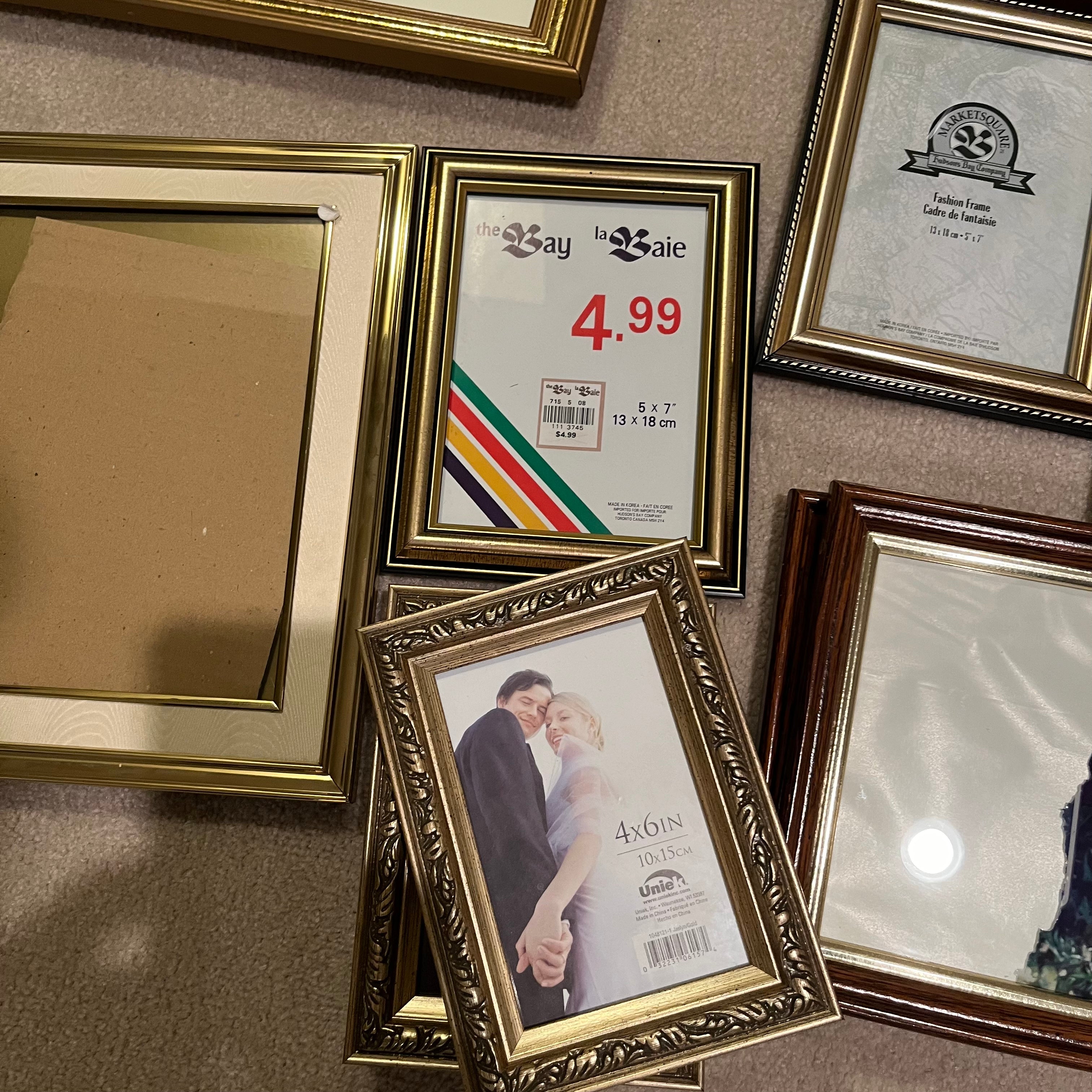 E503 Picture Frame Grouping