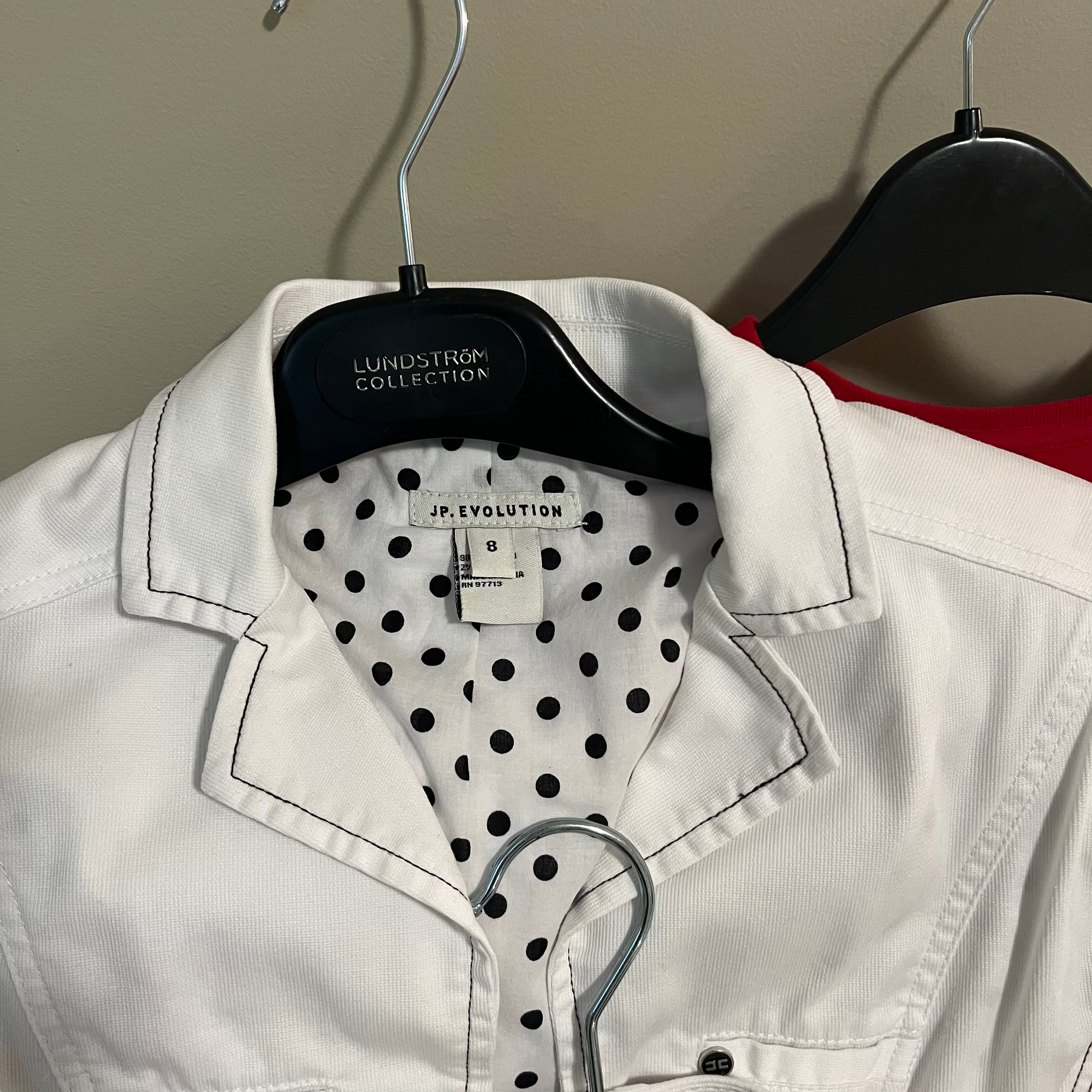 E514 Womens Clothing Grouping (size small, Missoni, Evolution and more)