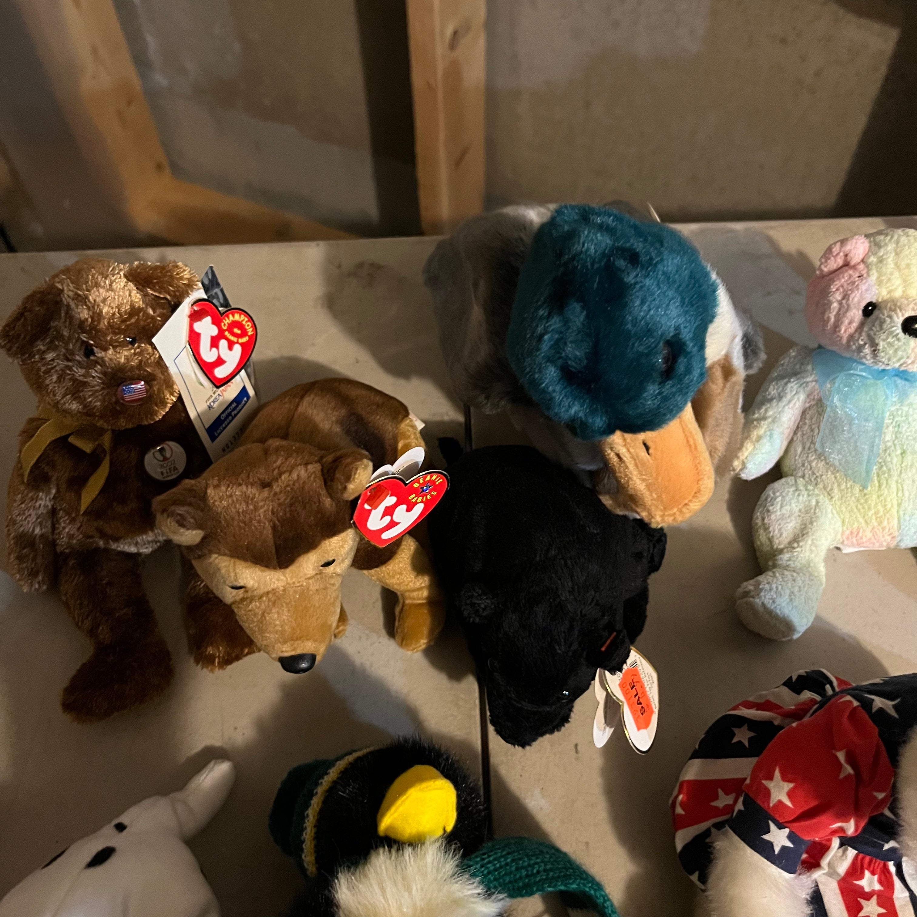 W713 Stuffed Toys grouping (table not included)