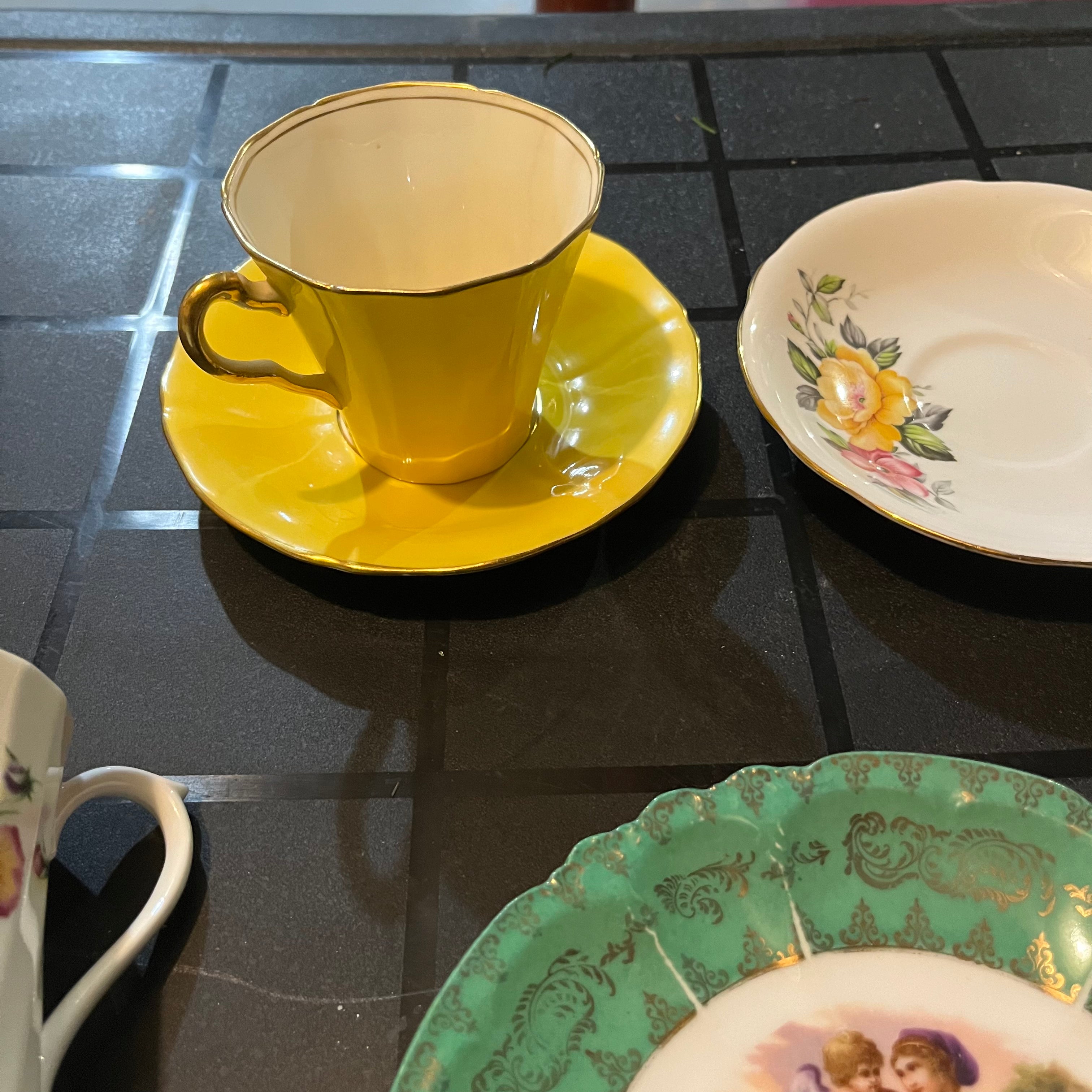 W720 Vintage Treacups and more grouping