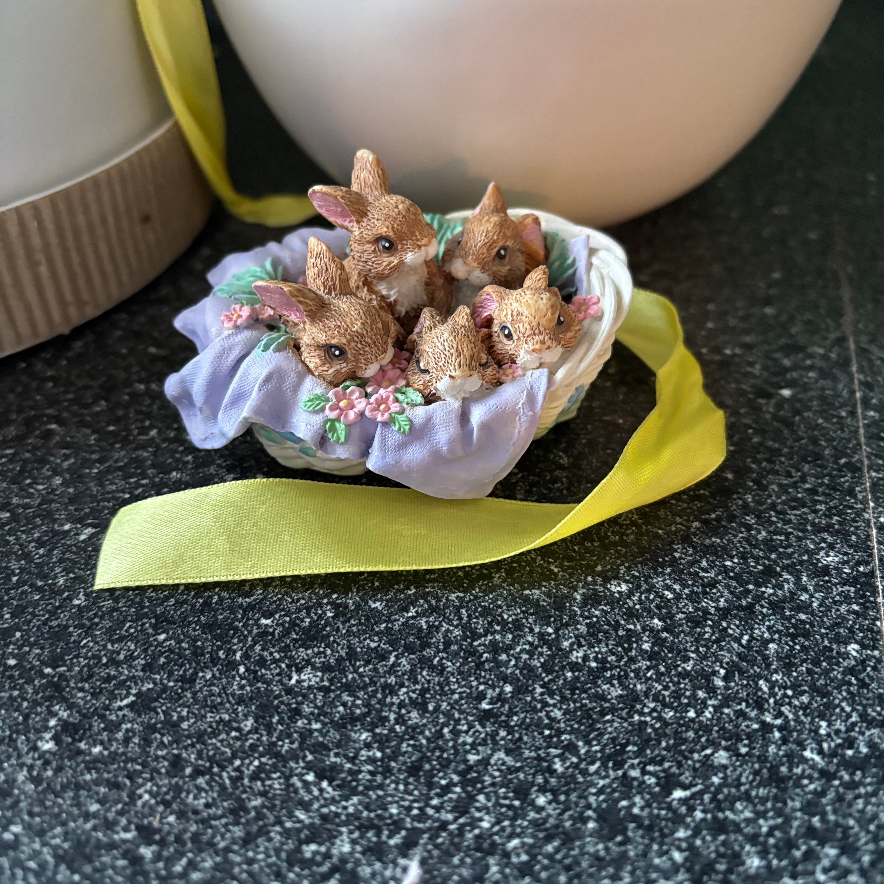 W601 Easter Decor Grouping (pastel bowls and more)