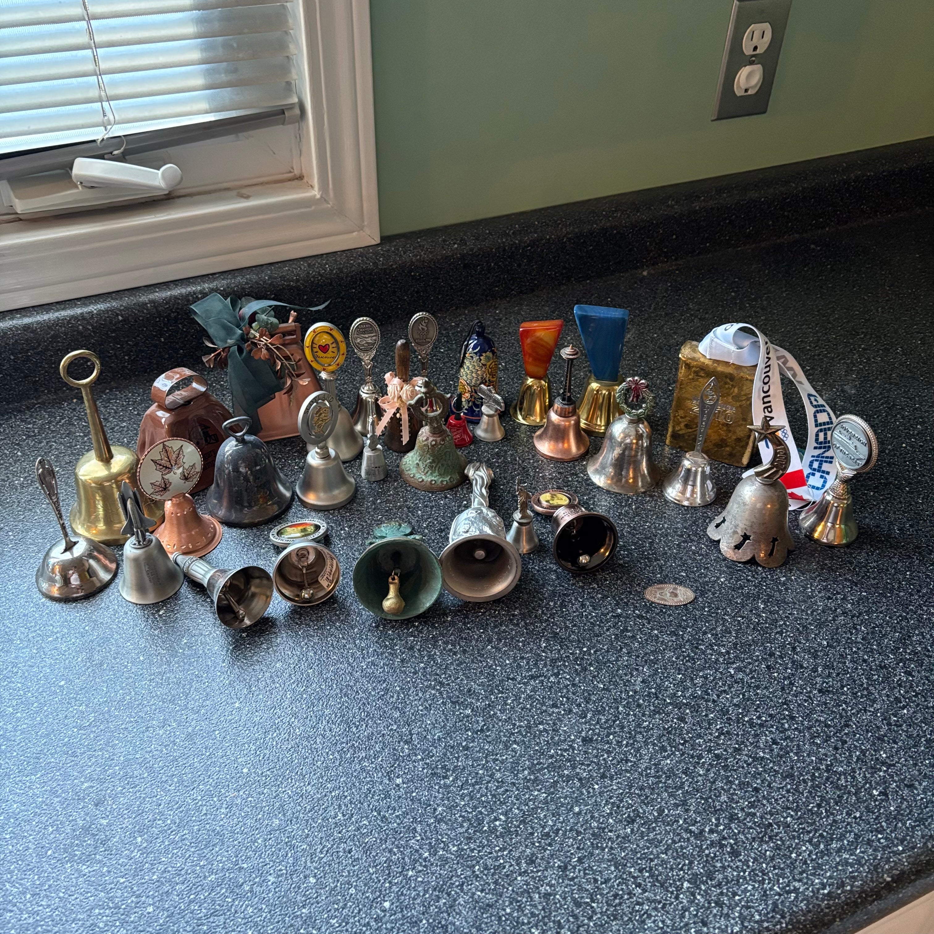 W604 Vintage Bell Collection