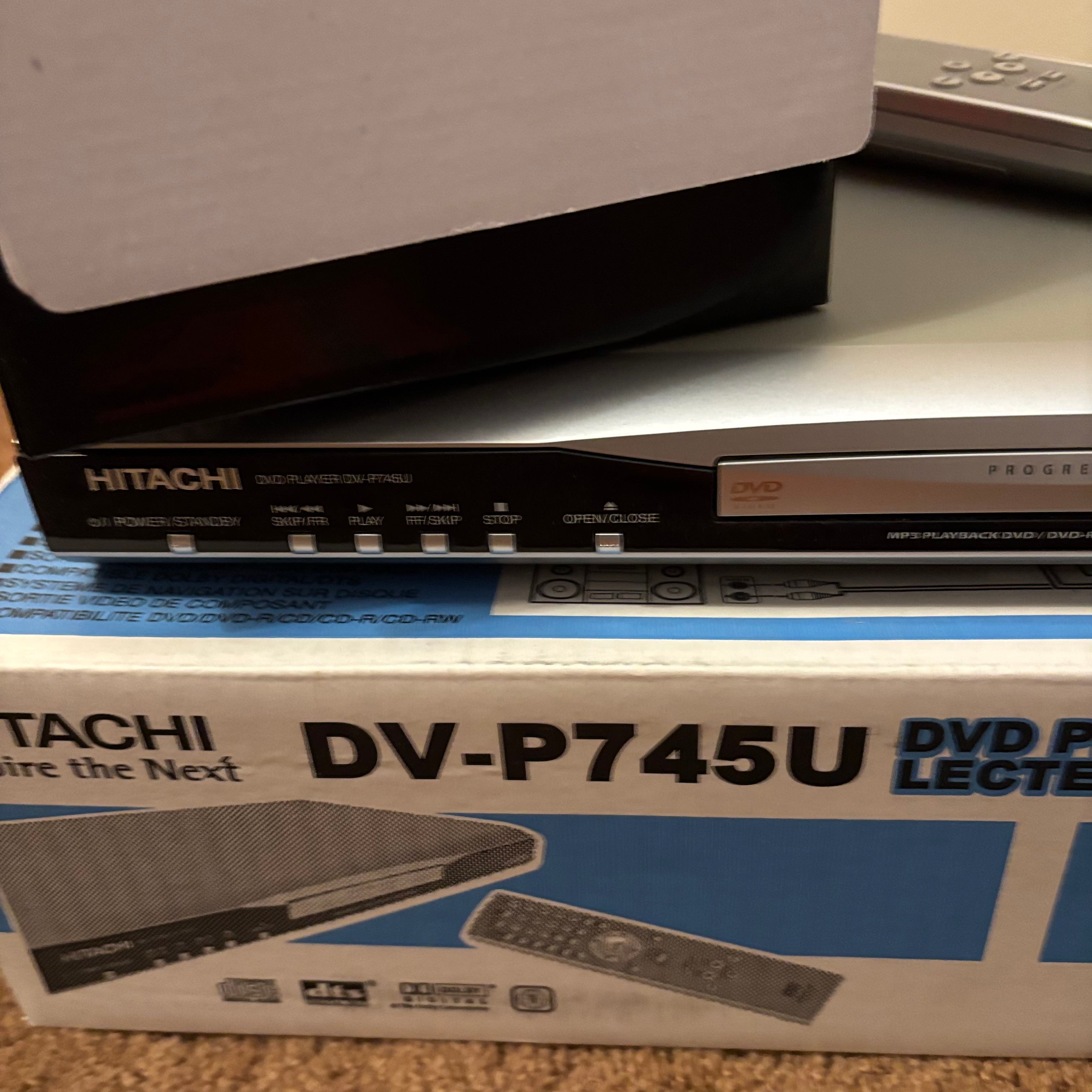 W622 Electronics Grouping (Hitachi dvd player, Garmin and more)