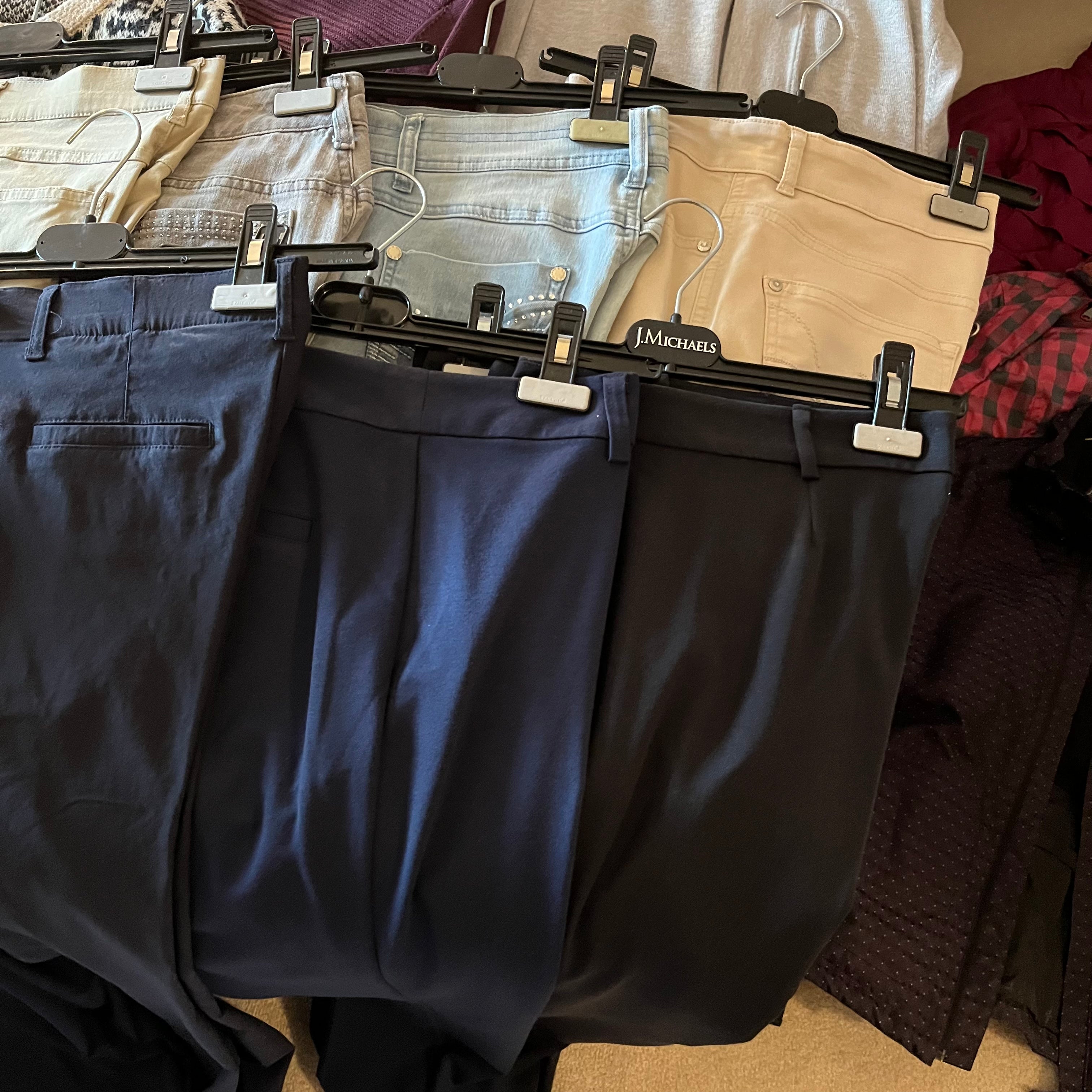 E536 Womens Medium Clothing Grouping (Simon Chang, Gap, Ralph Lauren and more)