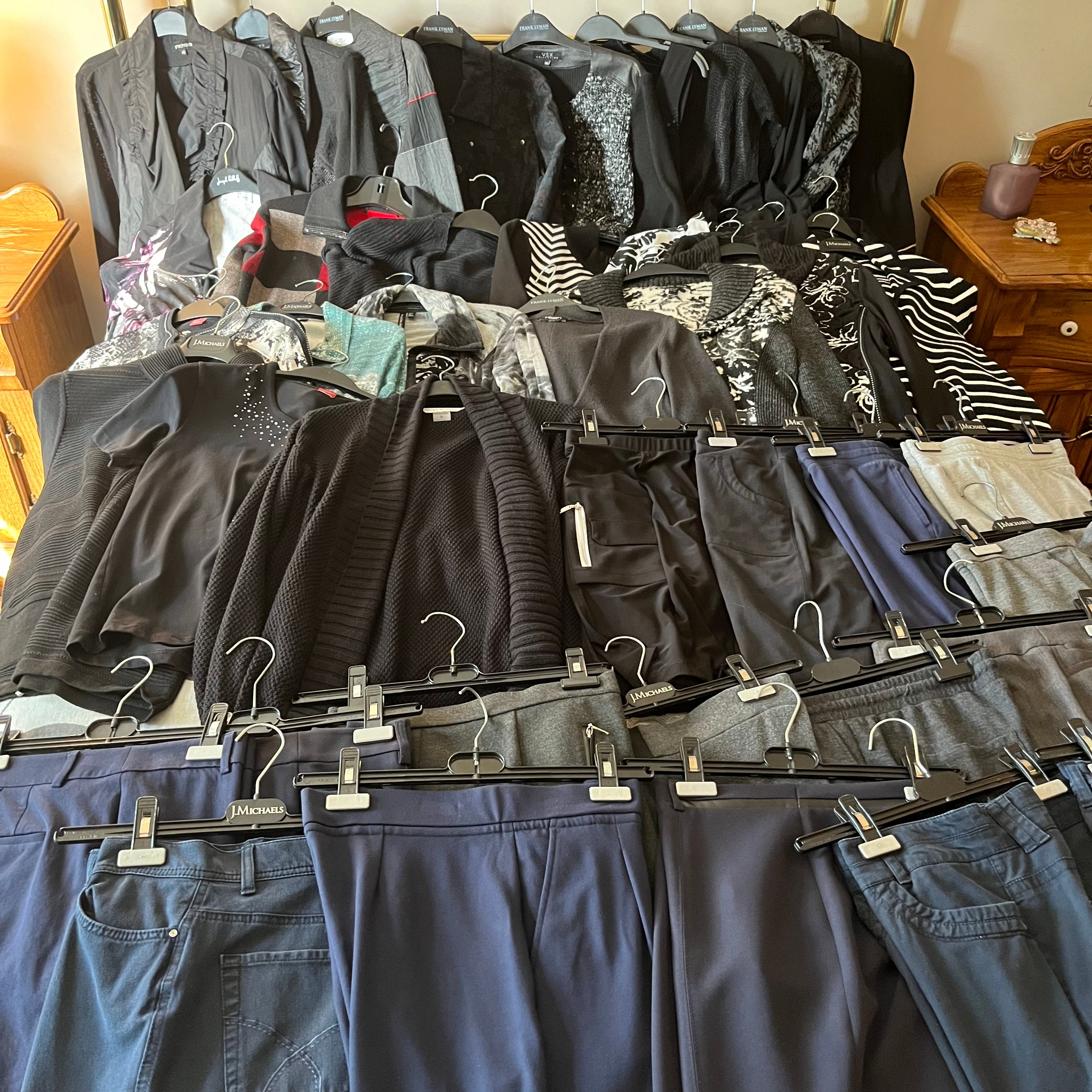 E537 Womens Clothing Grouping (dark tones, Olsen Europe, Frank Lyman and more)