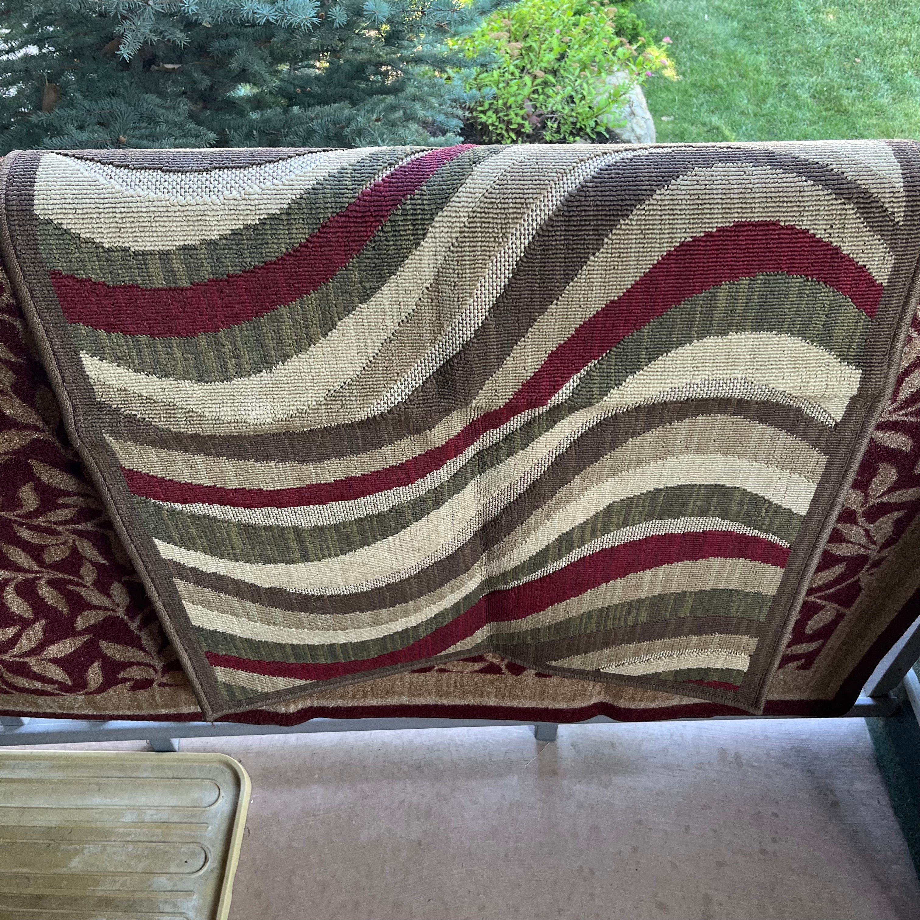 D610 Grouping of 4 area rugs