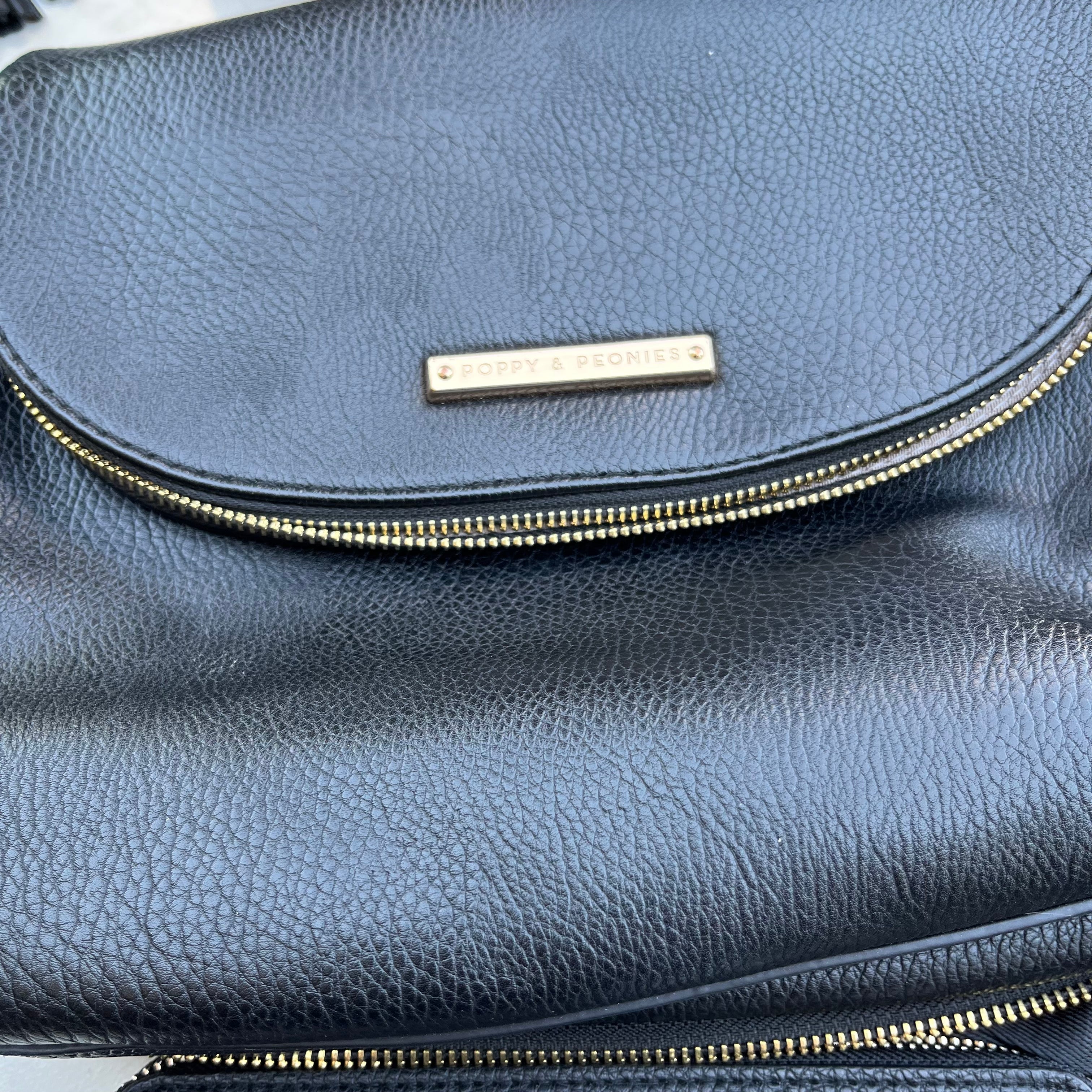 D614 Womens Black Purse Grouping (Poppies & Peonies, Steve Madden and more)