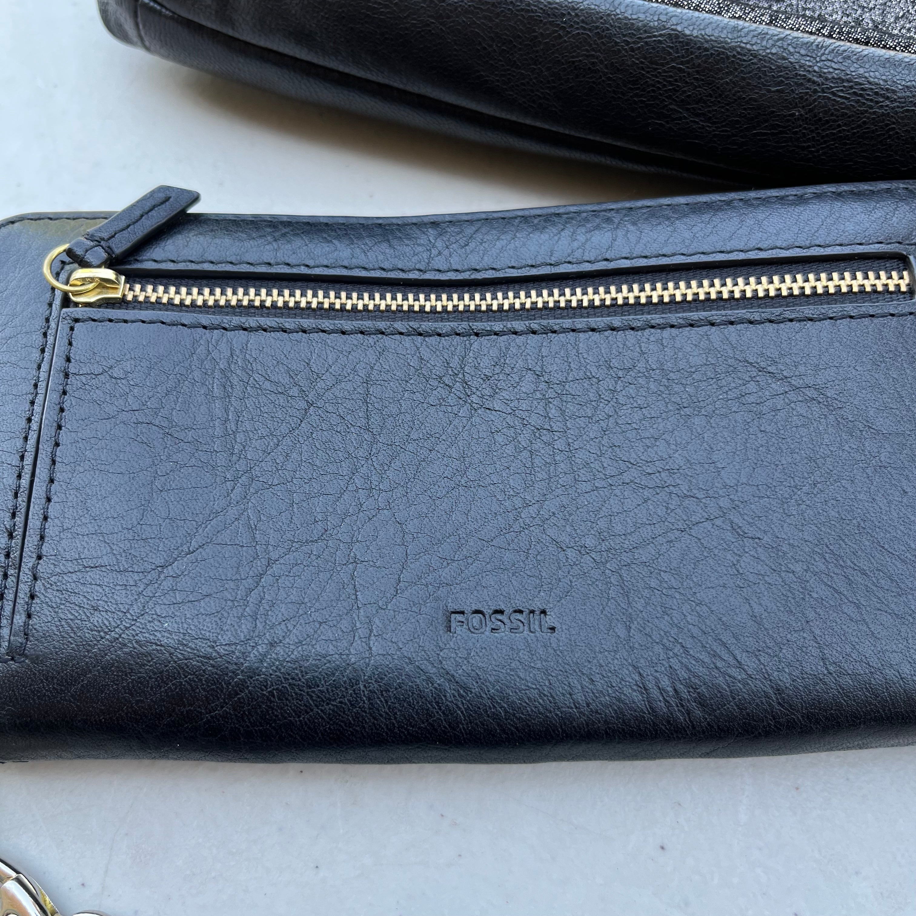D616 Fossil Grouping (purse and two black wallets)