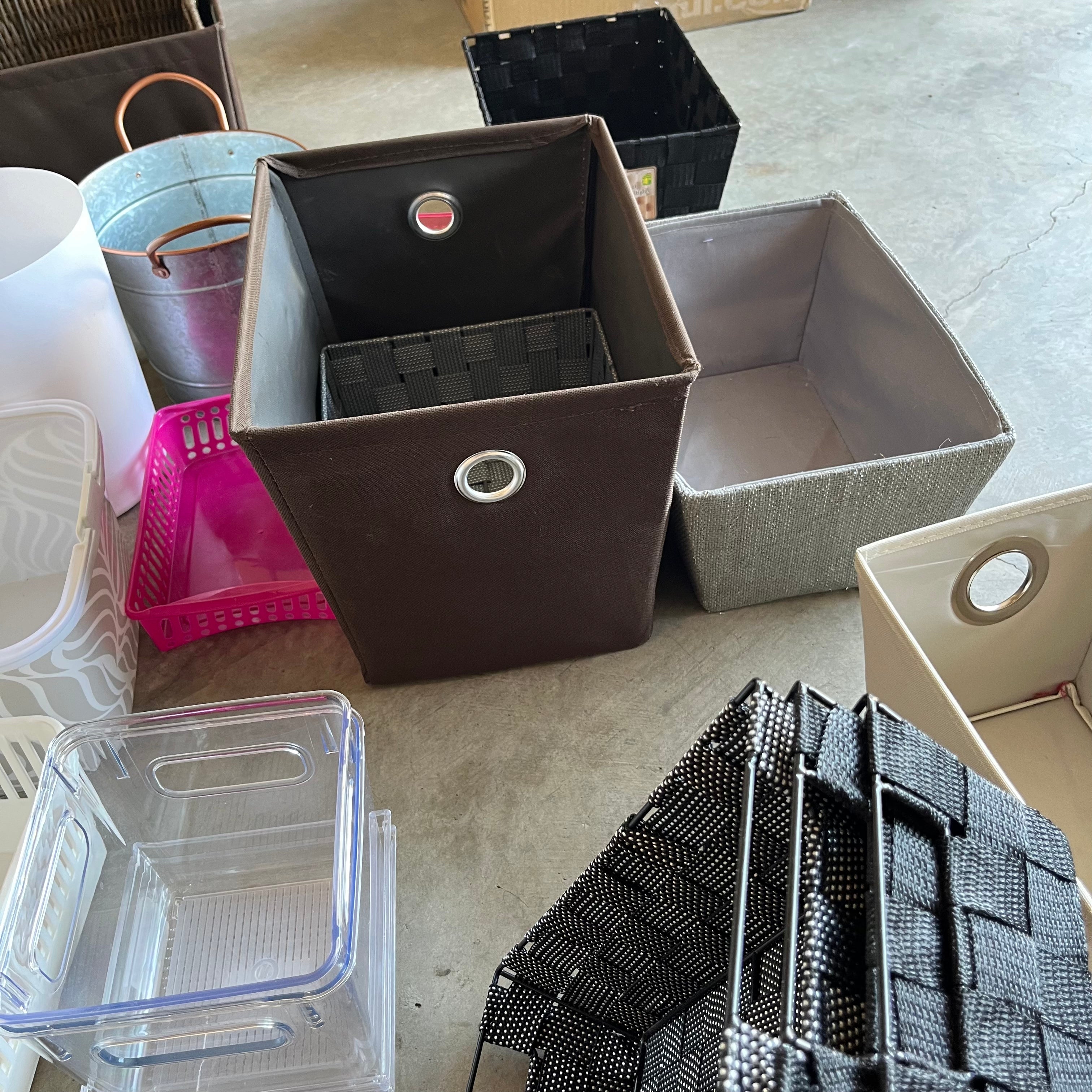 D622 Storage Grouping (baskets and more)