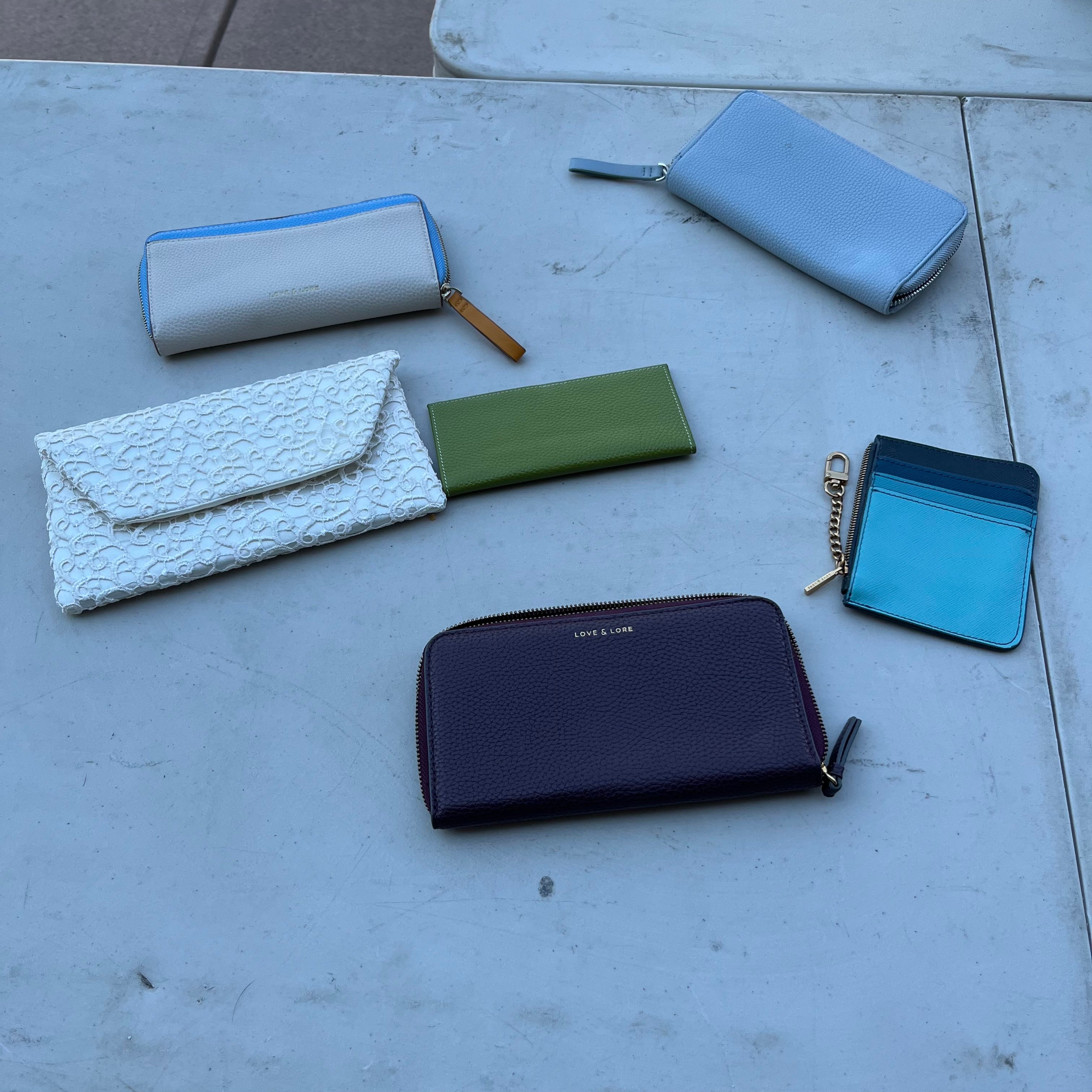 D630 Womens wallet grouping (Love & Leo, Love & Leisure, Love & Lore)