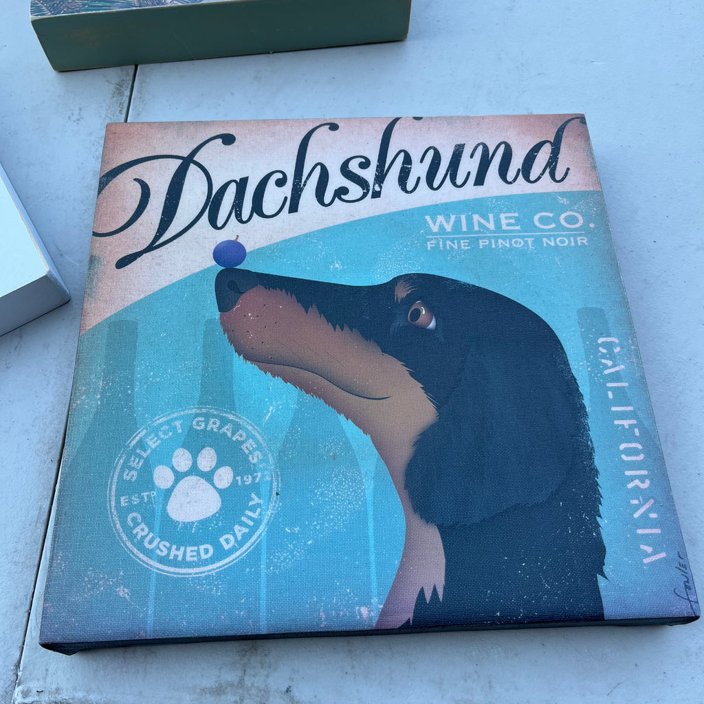 D634 Home Decor (Daschund print and more)