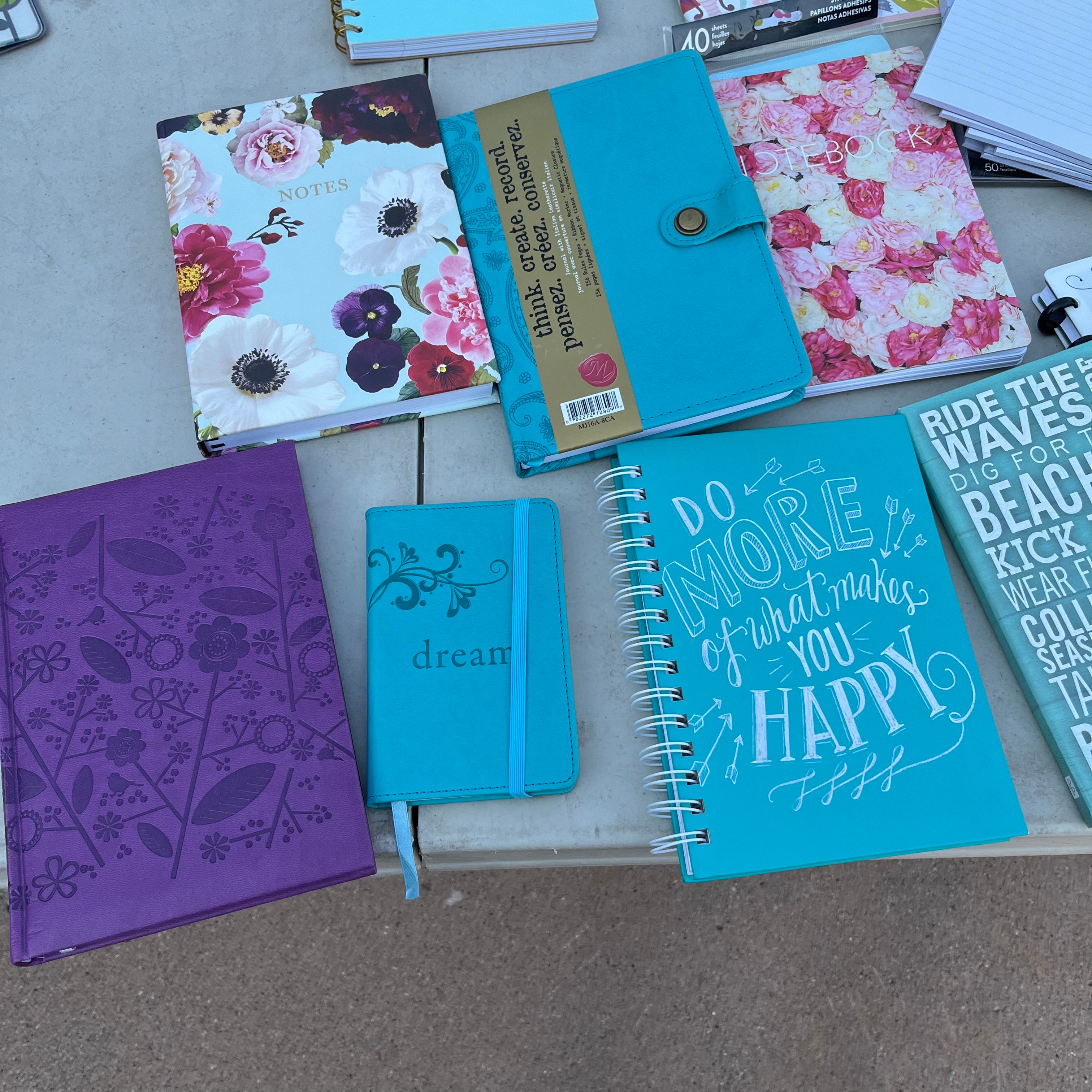 D645 & 646 Inspirational notebooks and more grouping (table not included)