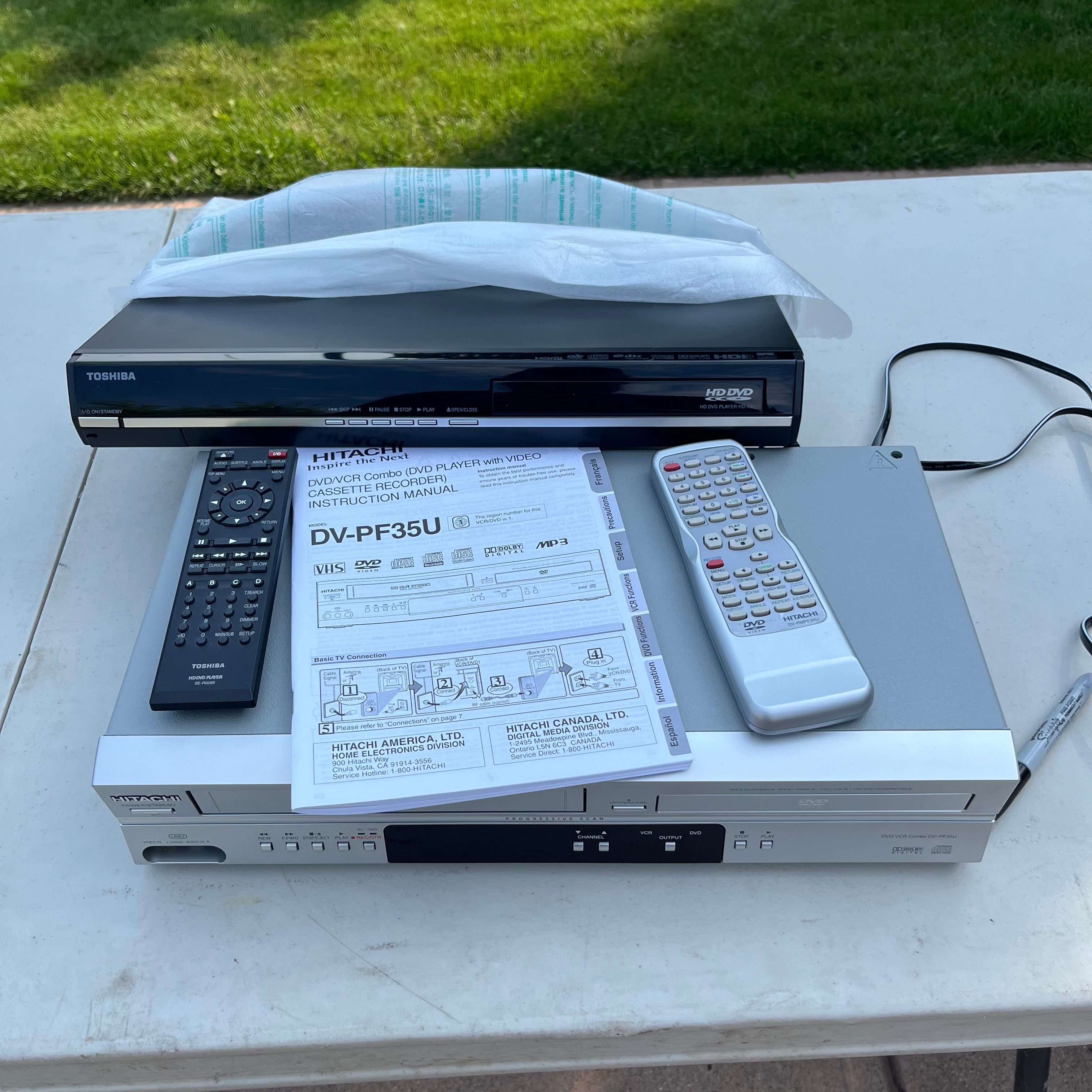 D651 DVD players