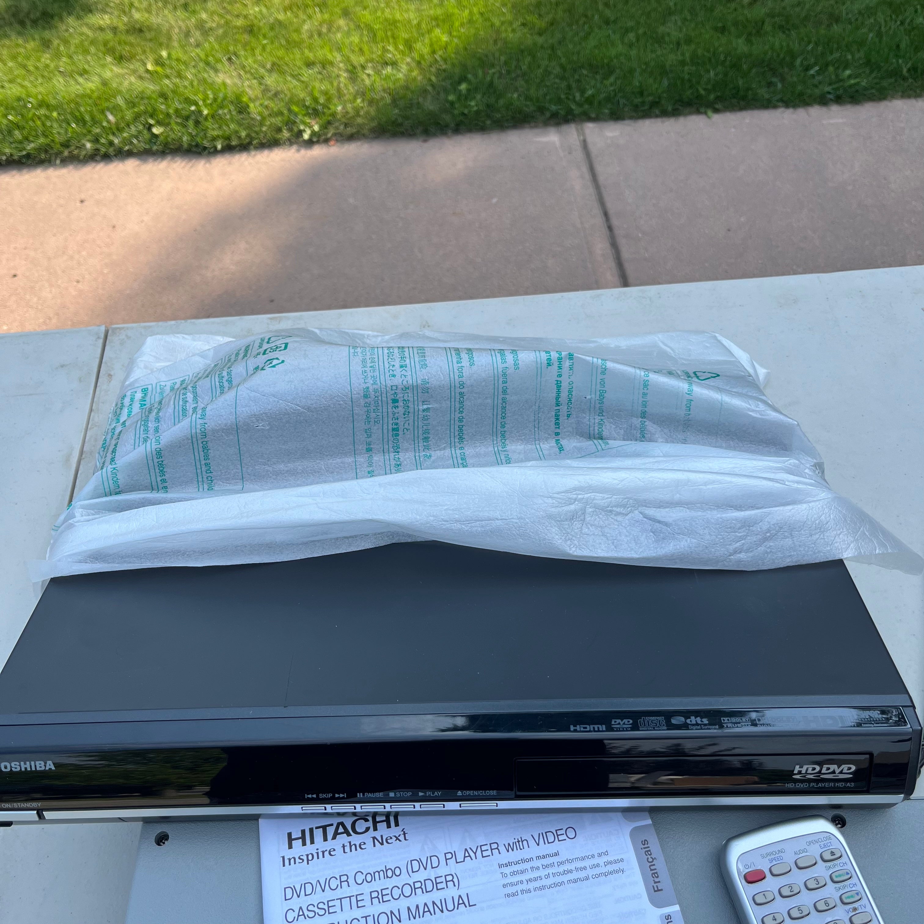 D651 DVD players
