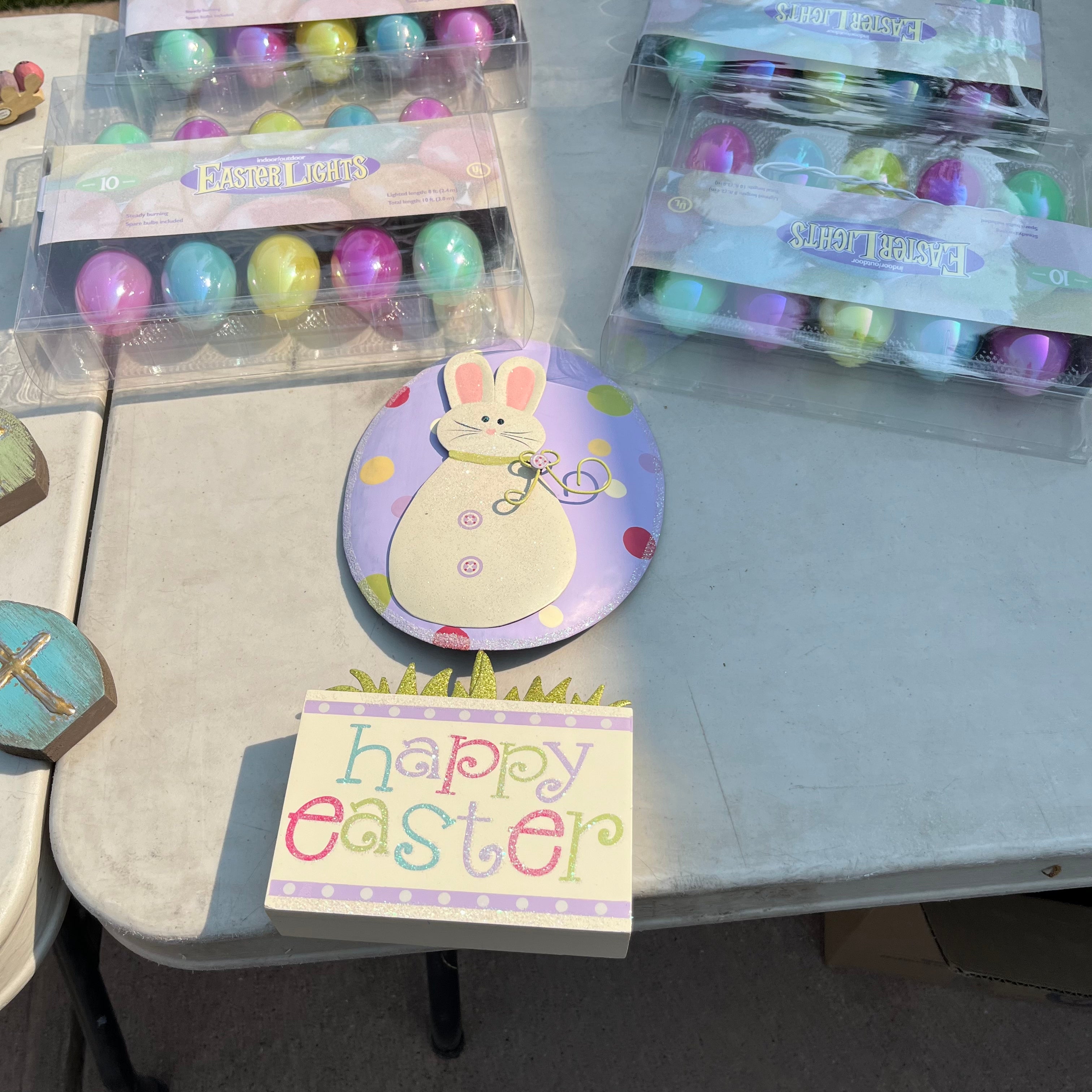 D662 Easter Decor grouping