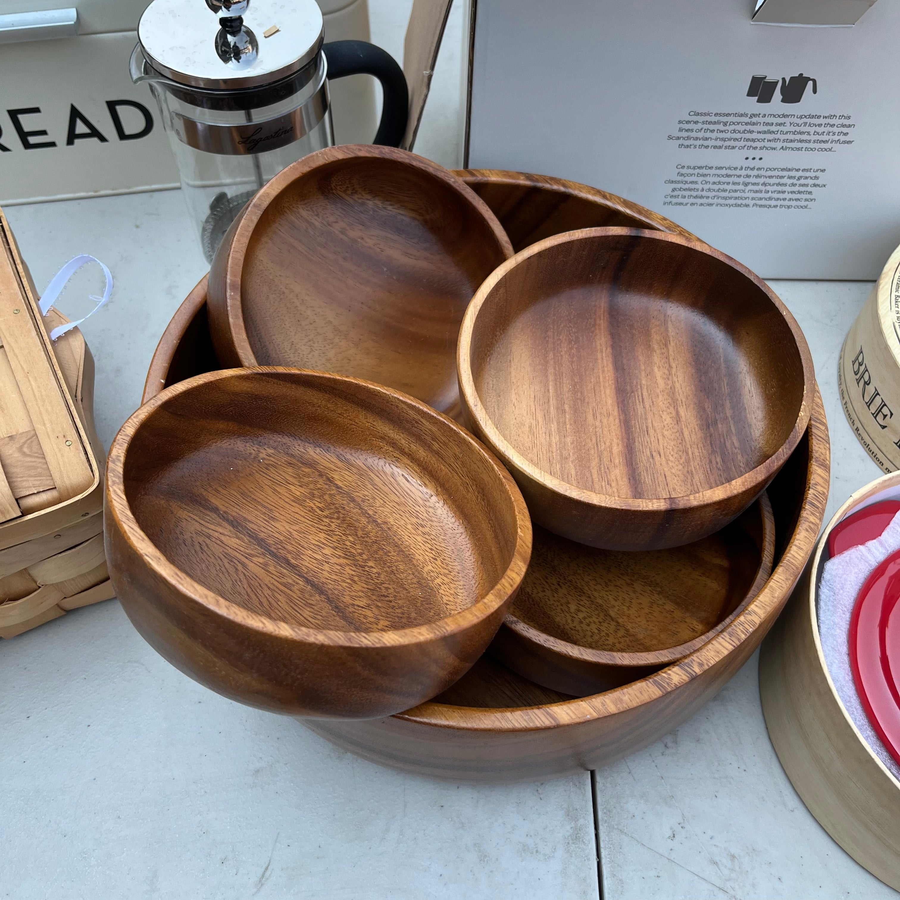 D665 Kitchen Grouping (Tin bread box and more)