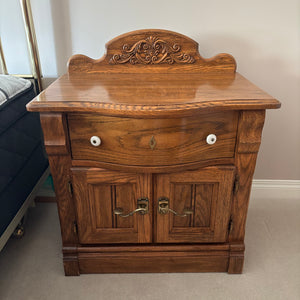 E703 Vintage Kaufman of Collingwood Made in Canada solid wood nightstand with carved detail (28" x42" x 32")