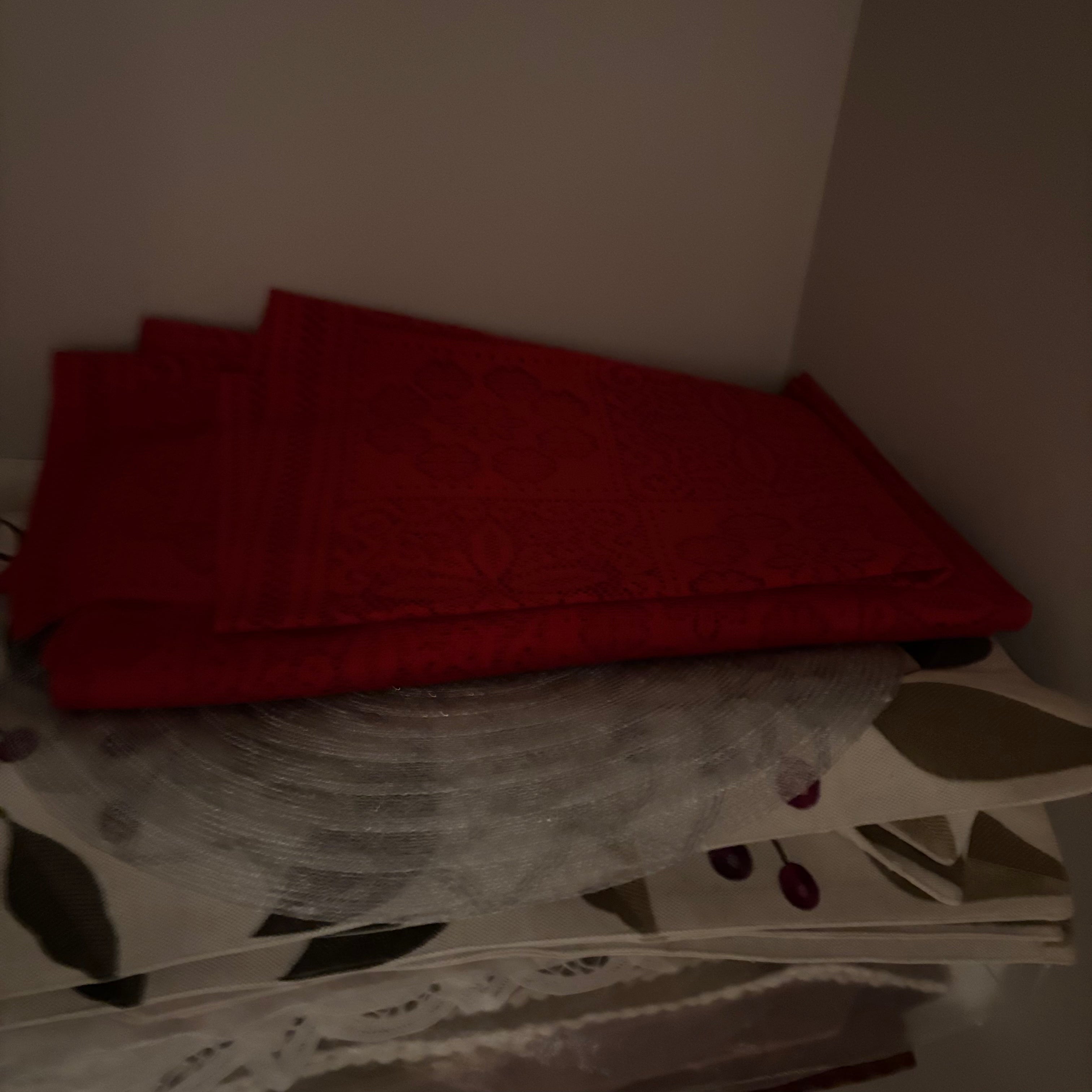 E722 Kitchen Grouping (place mats and more)