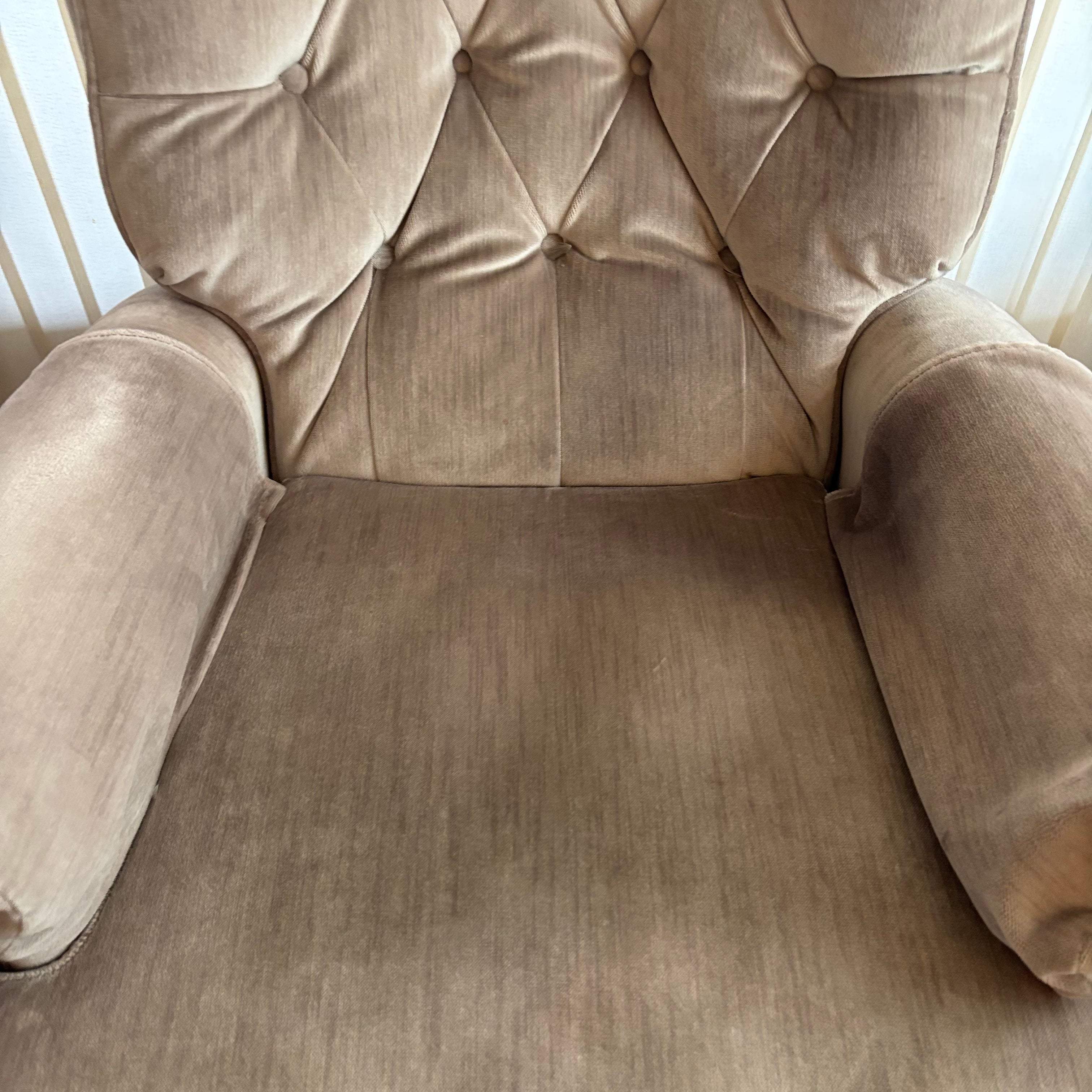 E732 Vintage grey upholstered reclining armchair