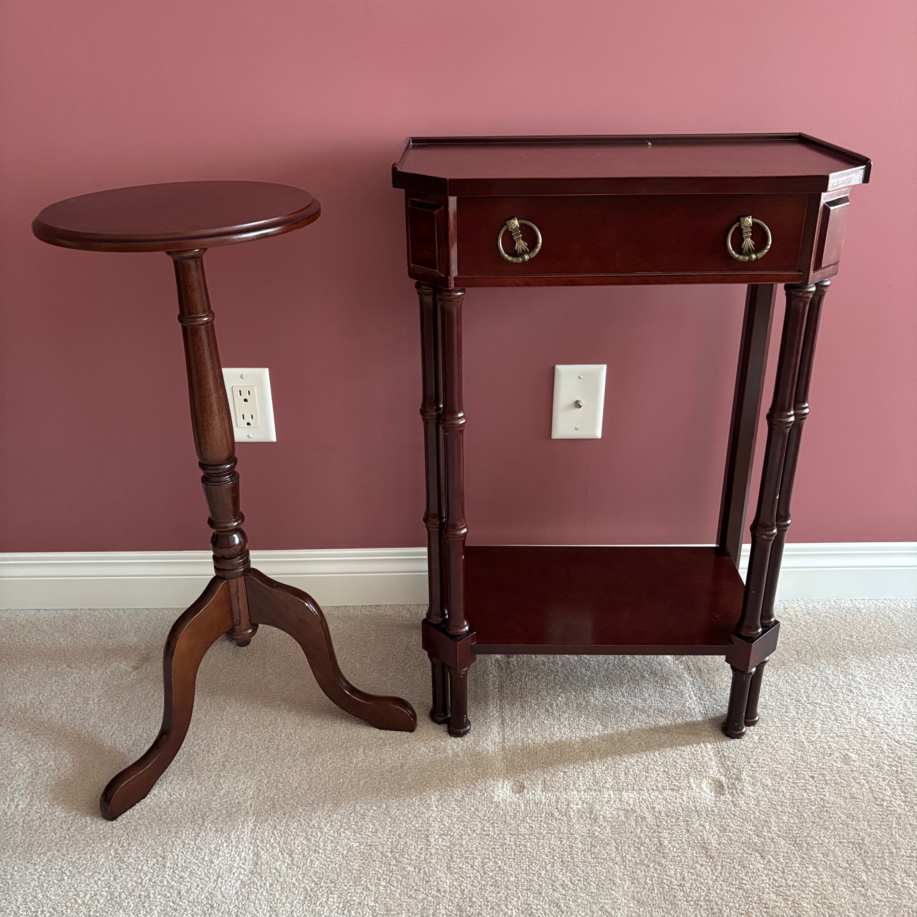 E747 Vintage wooden Bombay Co. plant stand and occasional table with drawer
