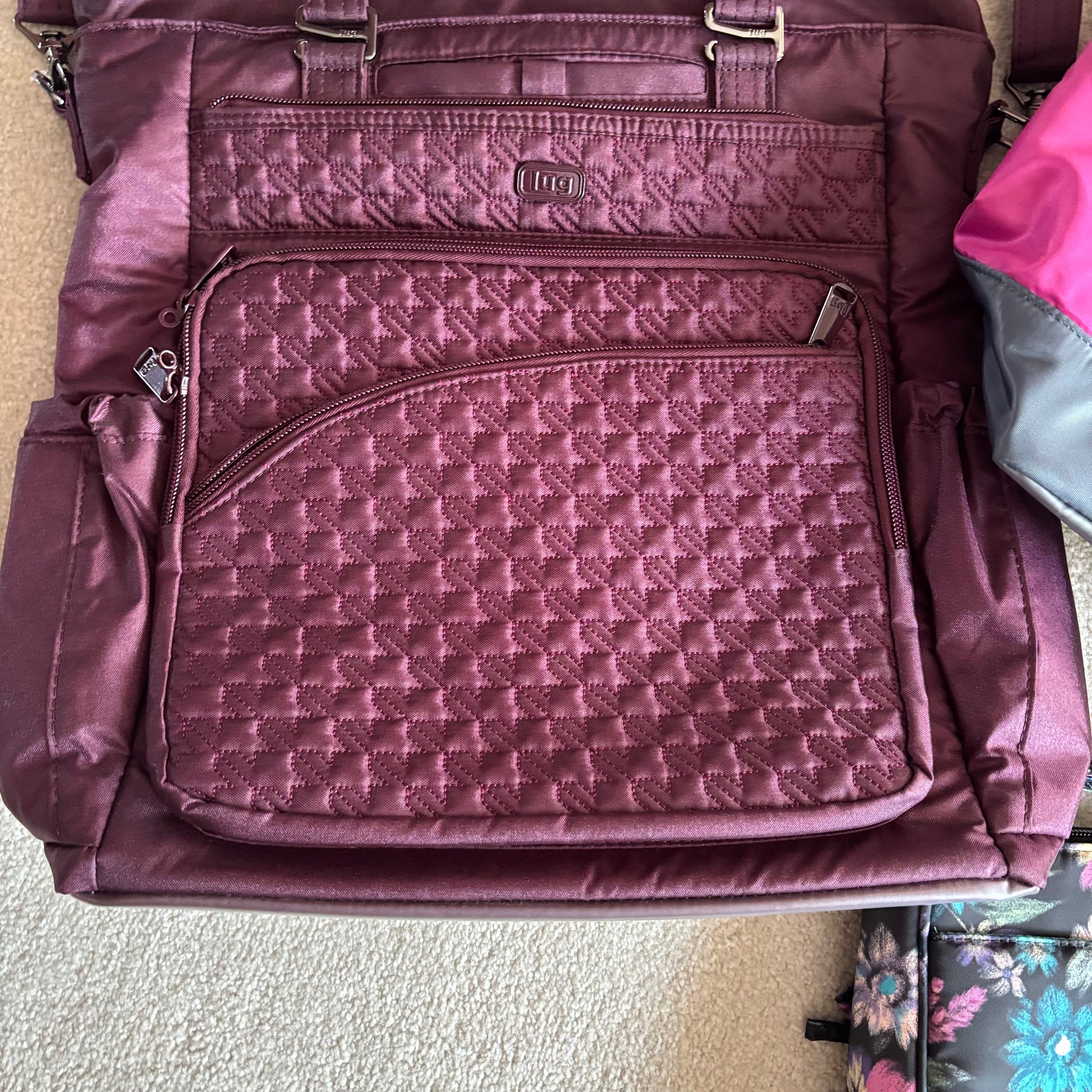 E752 Lug quilted bag grouping