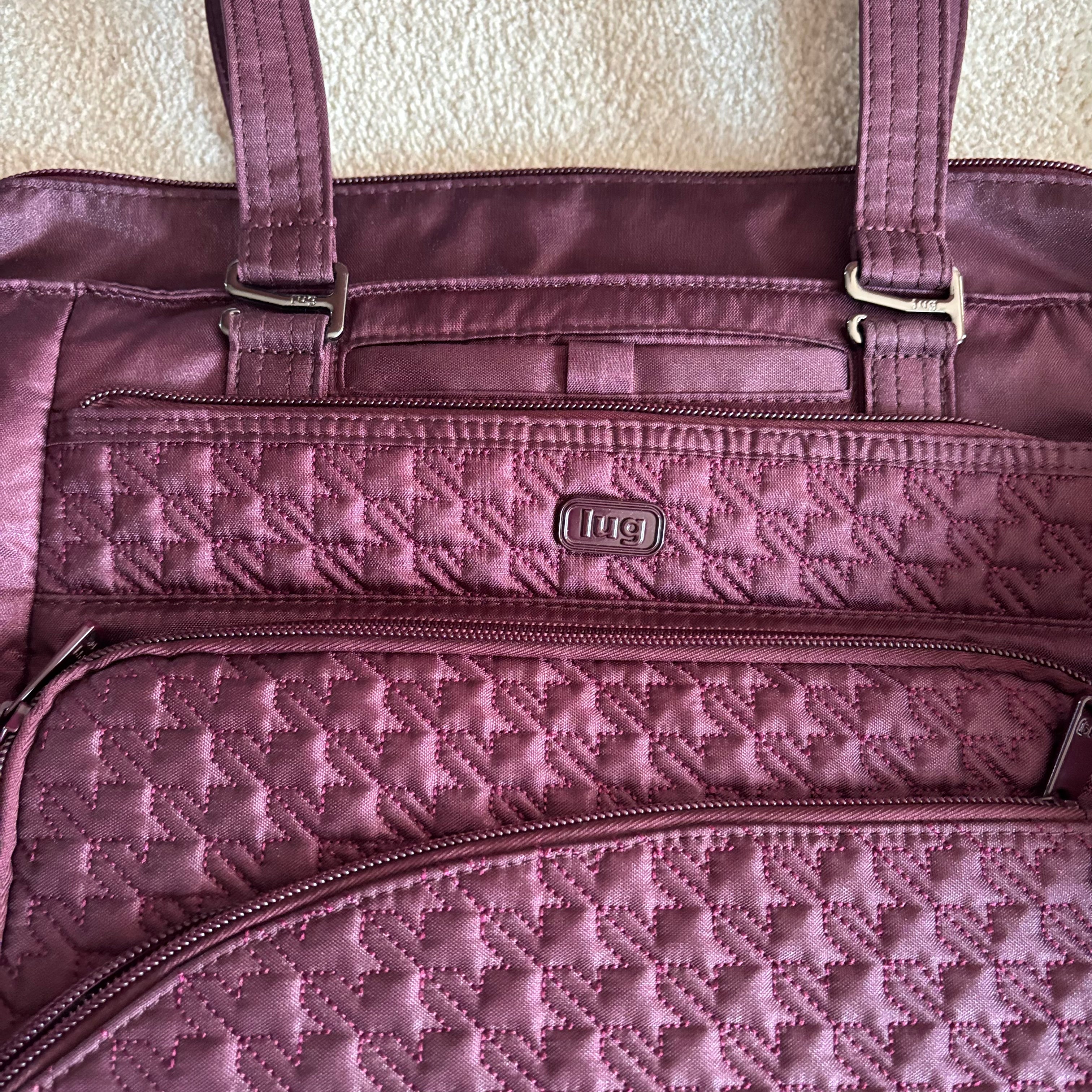 E752 Lug quilted bag grouping