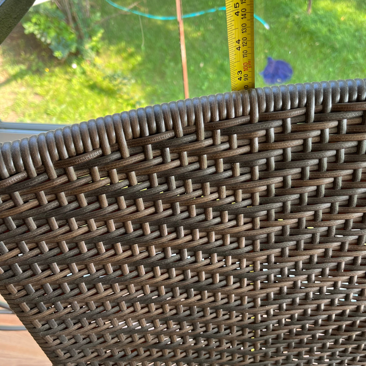 F501 Vintage patio set (tiled metal bar table with modern wicker stools)