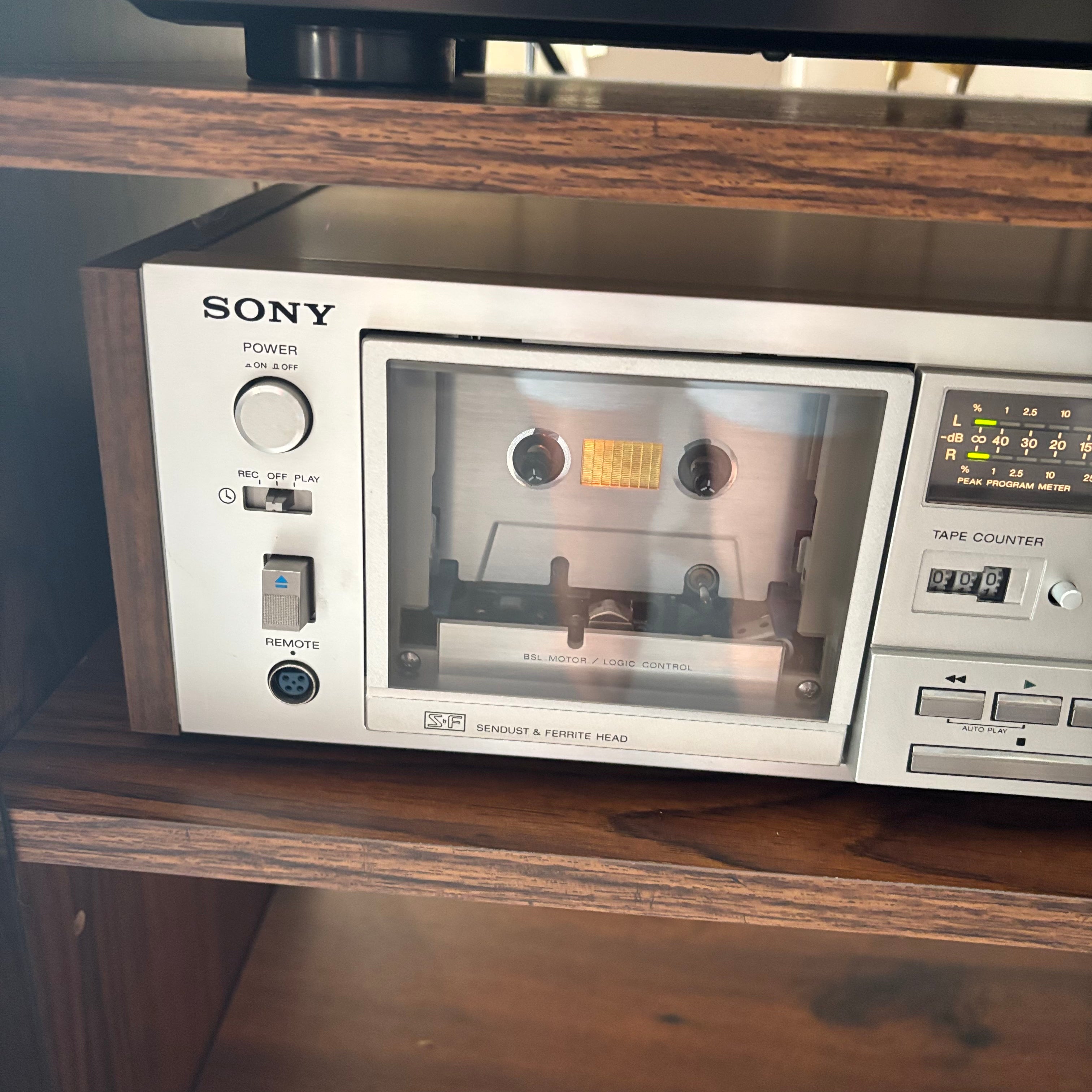 E758 Vintage Electronics Grouping (Kenwood speakers, Sony cassette player and more, cabinet included)