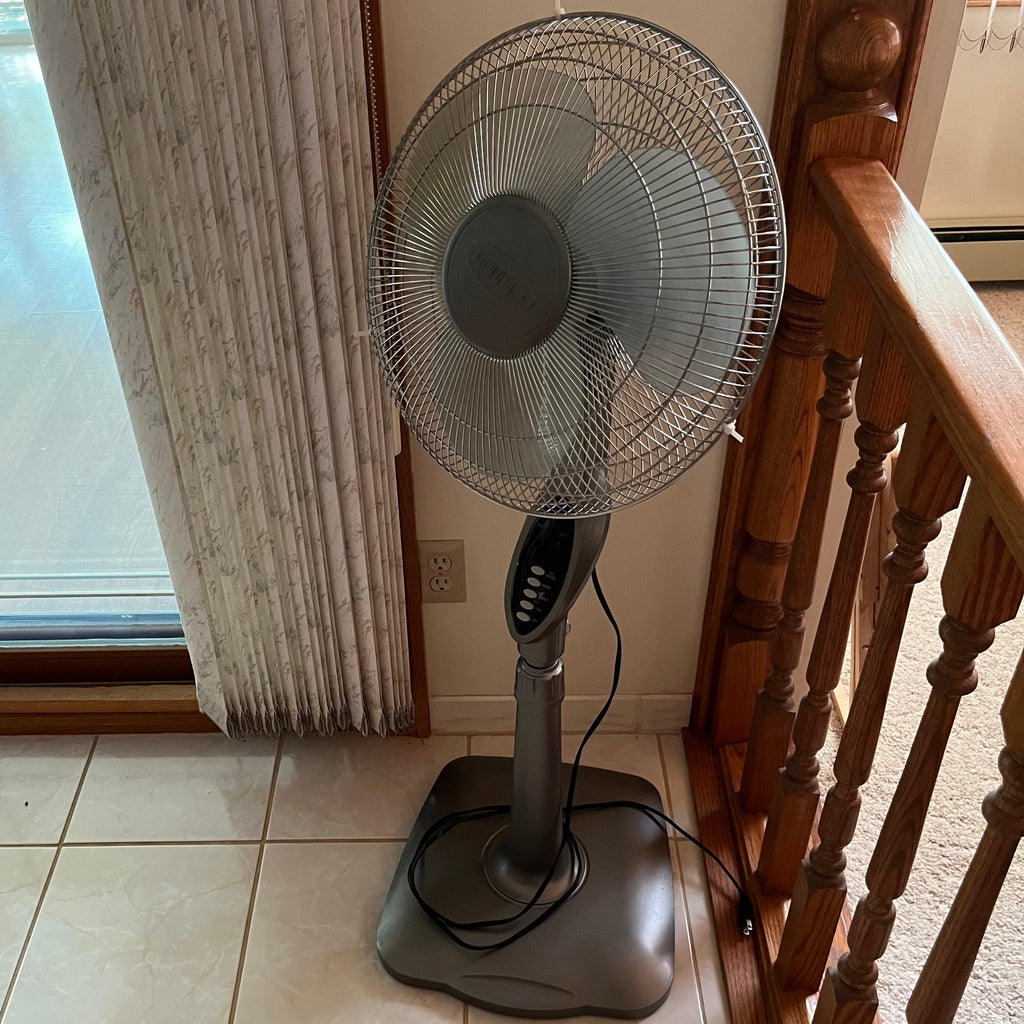 F507 Clarion floor fan