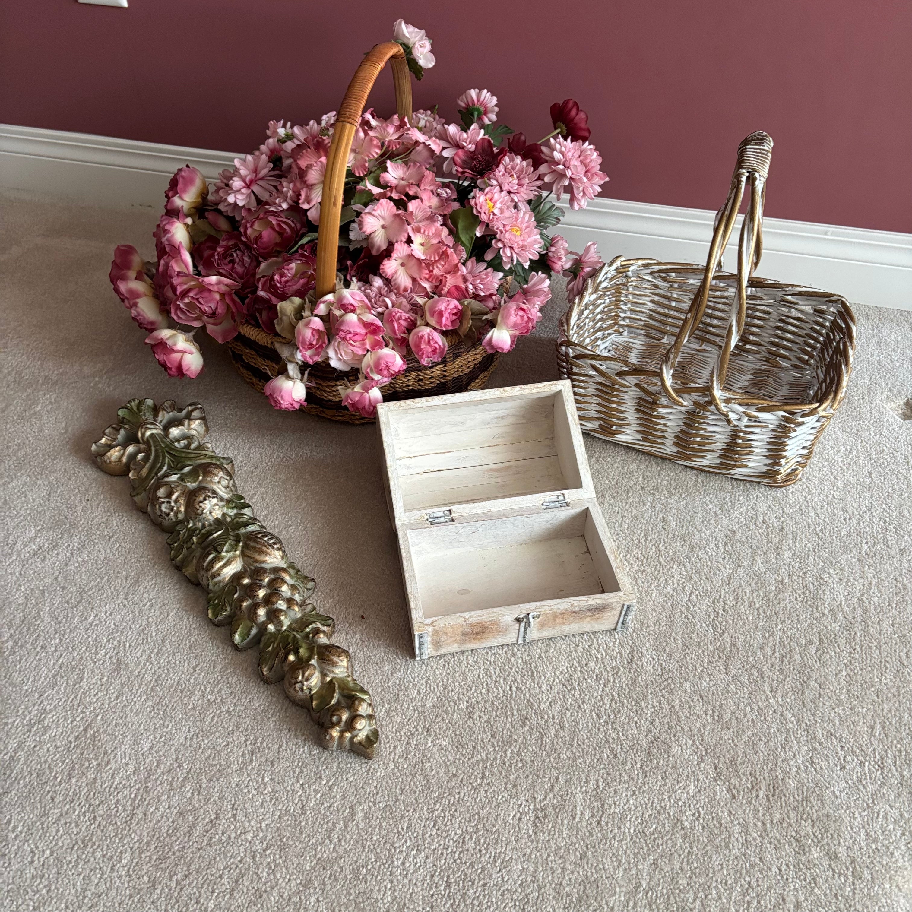E766 Home Decor Grouping (basket and more)