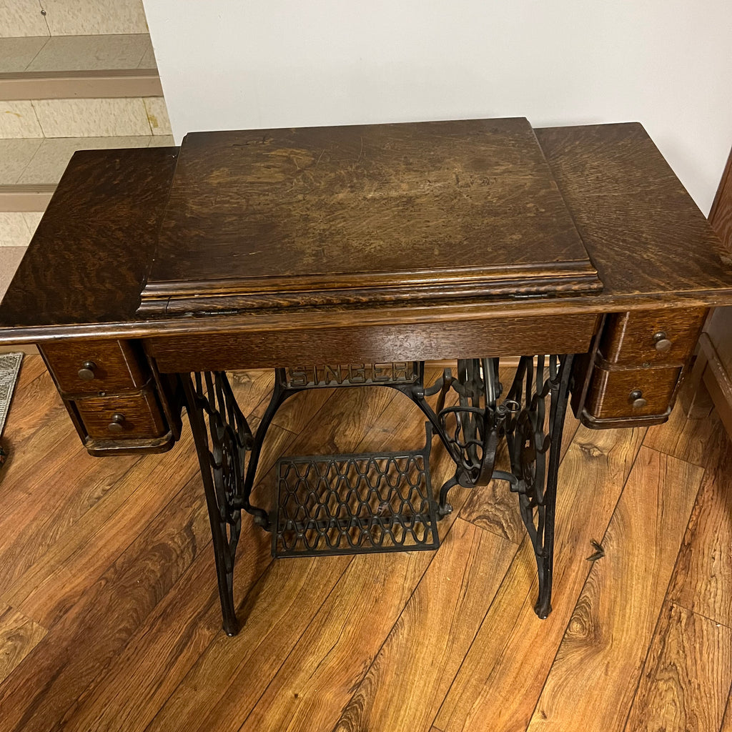 F510 Antique Singer sewing machine (as is, untested)