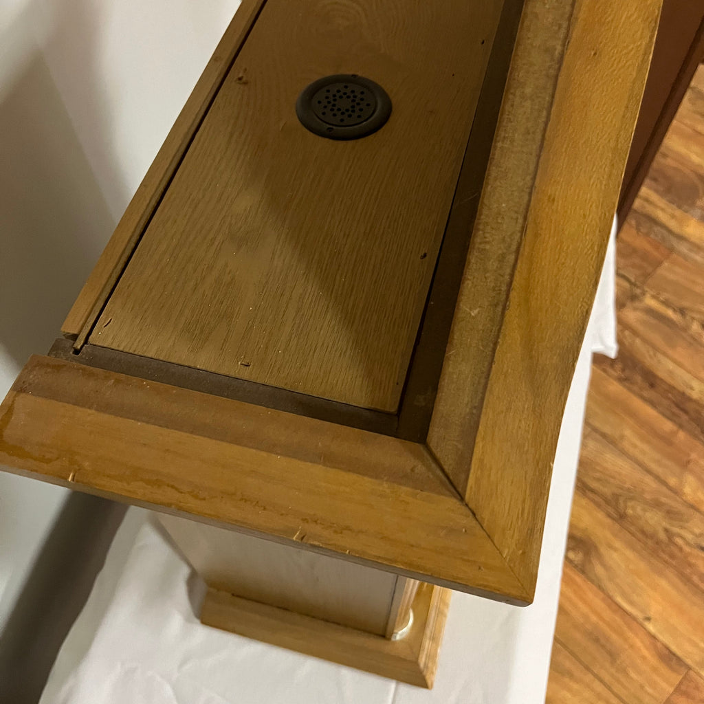 F511 Wooden mantel clock (no pendulum)