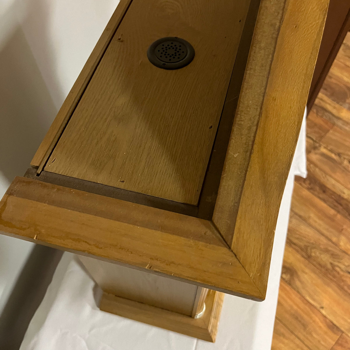 F511 Wooden mantel clock (no pendulum)