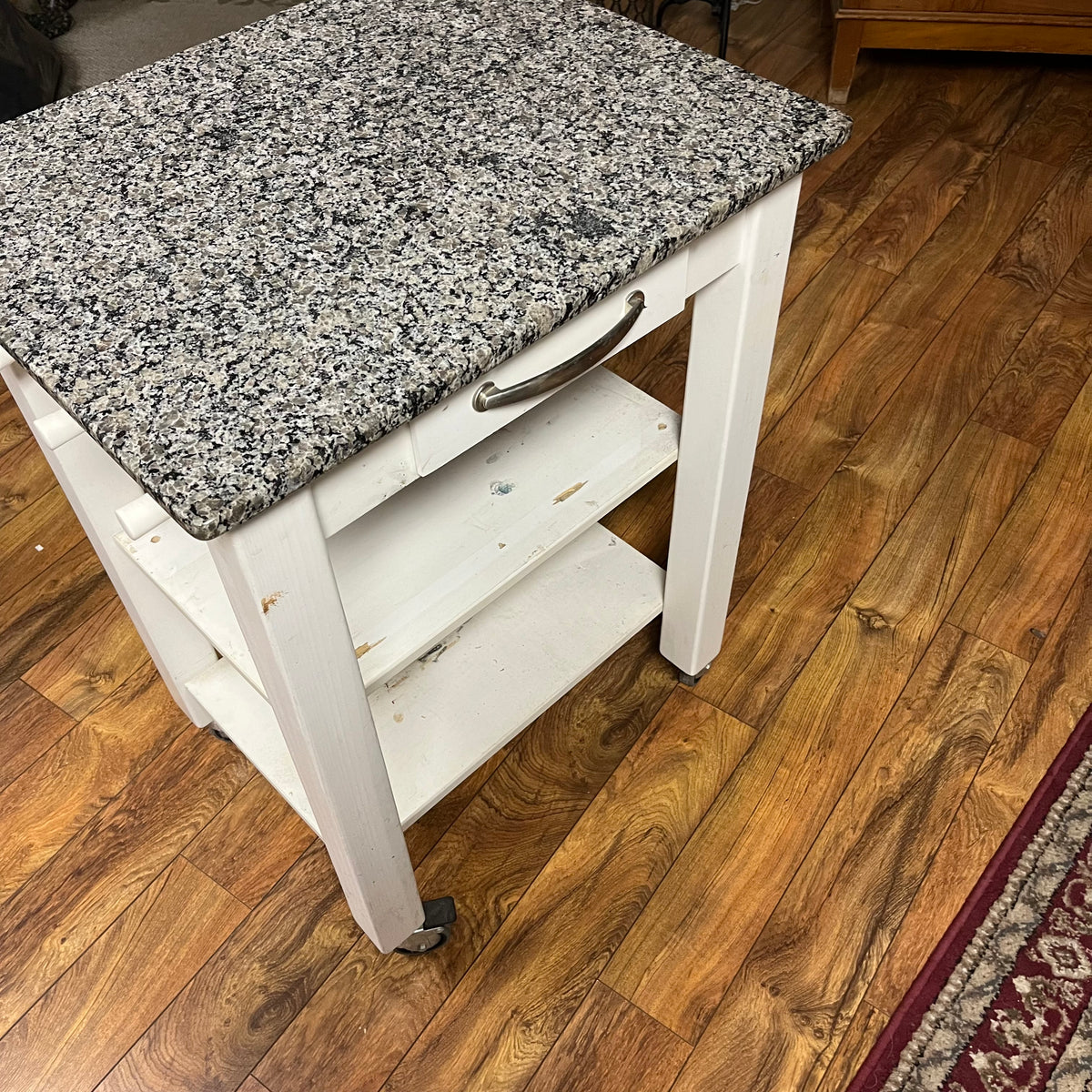 F517 White kitchen island with marble top (26" x 21" x 36")(some paint has chipped)