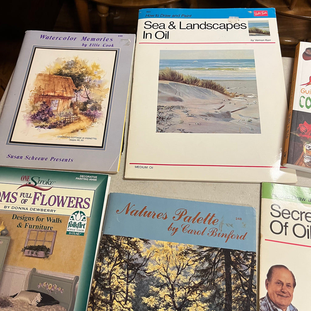 F518 Art Book Lot