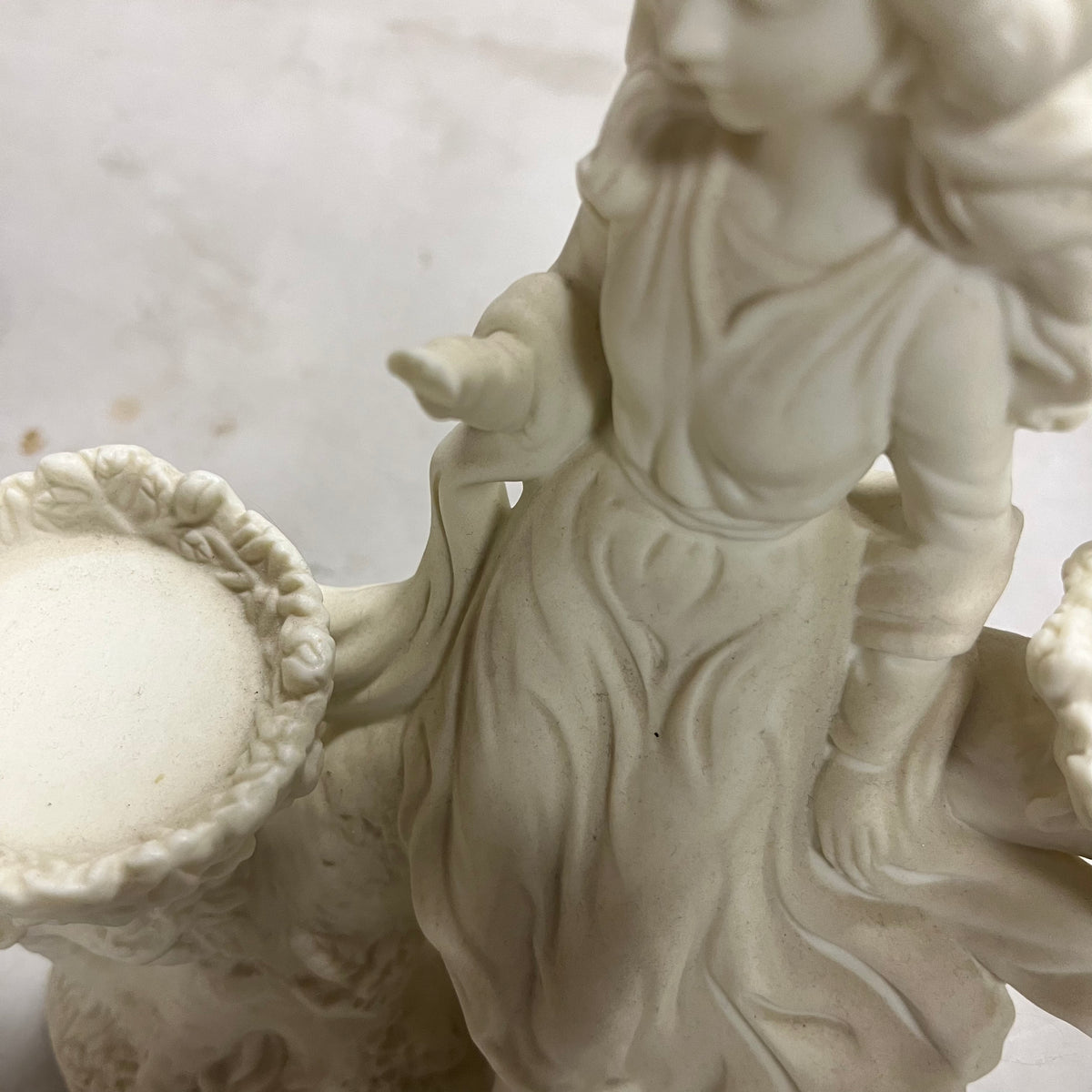 F520 Angel Decor Grouping