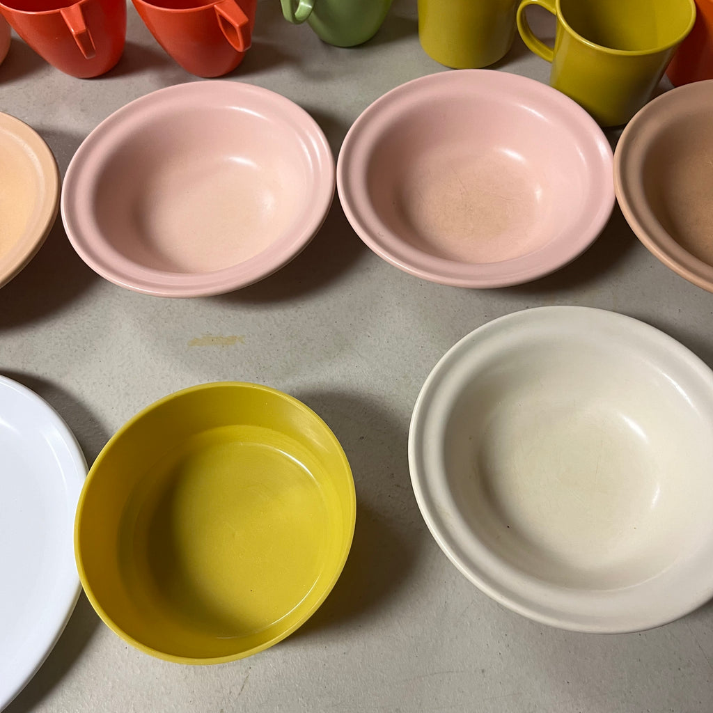 F521 Vintage Melmac and more Grouping (cups, and bowls)