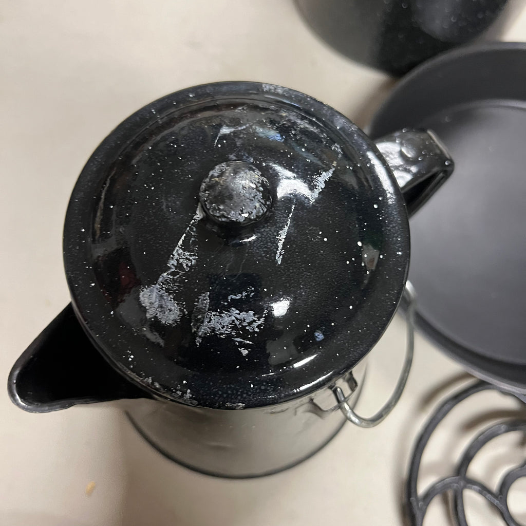 F522 Black enamel cooking grouping