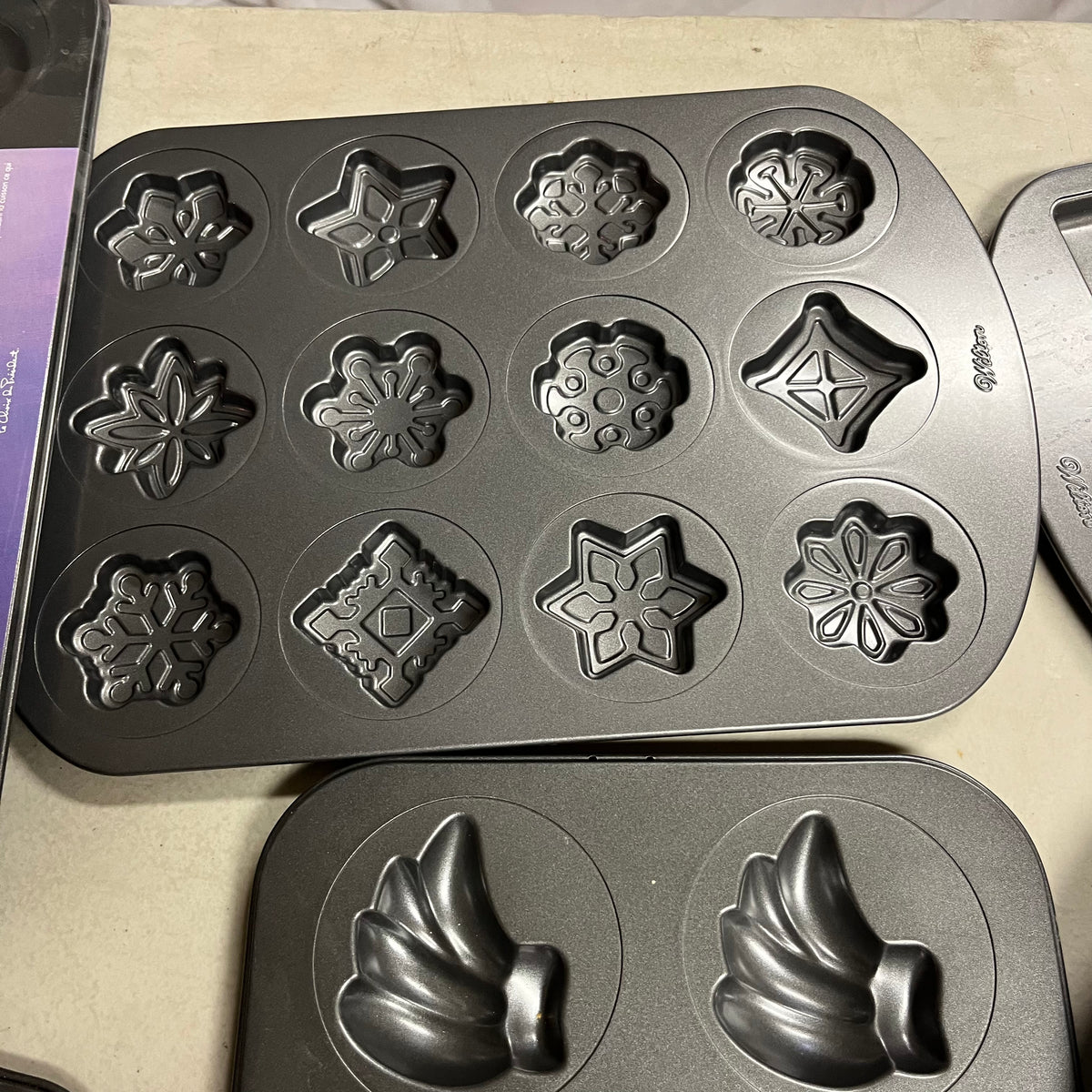 F525 Baking Grouping (chocolate moulds and more)