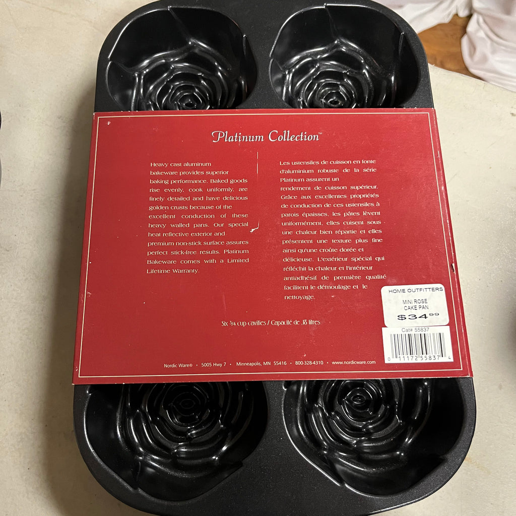 F526 Baking Grouping (bundt pan and more)