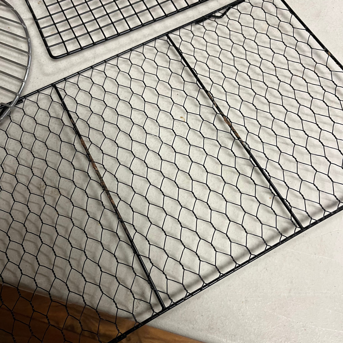 F527 Baking Grouping (cooling racks)