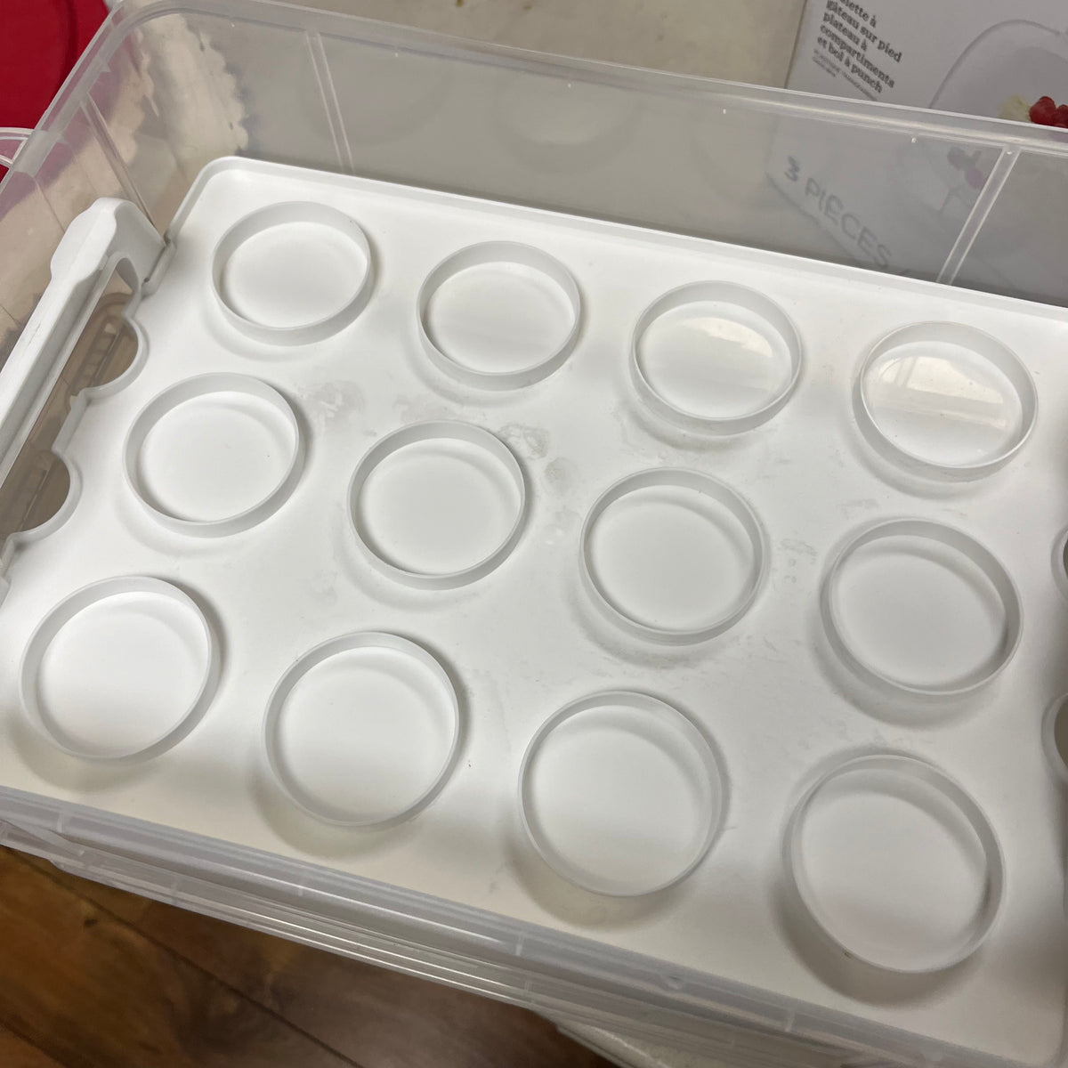 F529 Cake Decorating Grouping