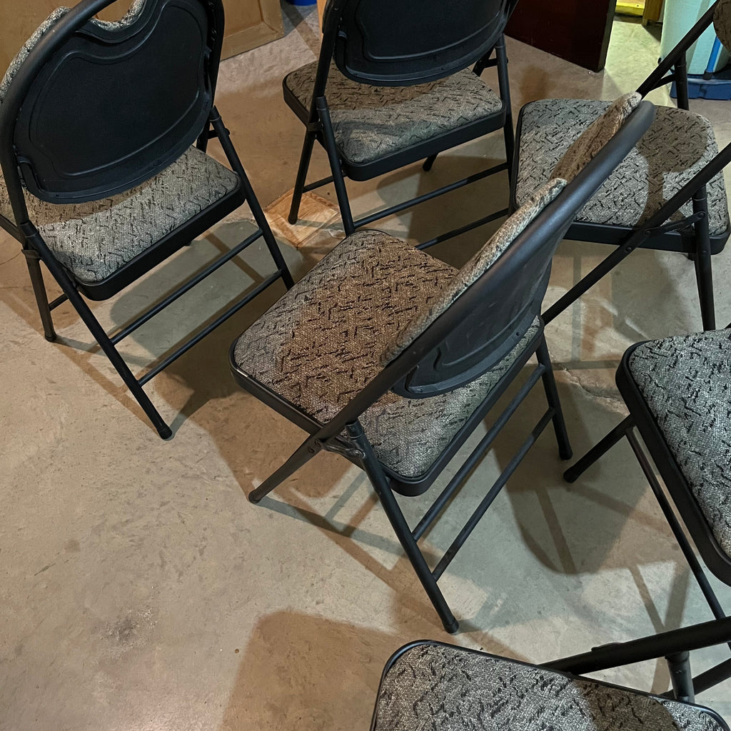 F534 Set of 6 black metal folding chairs