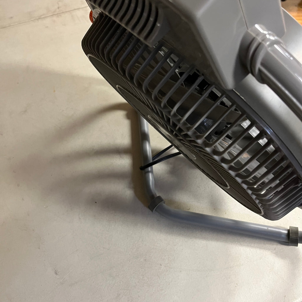F537 Holmes table fan