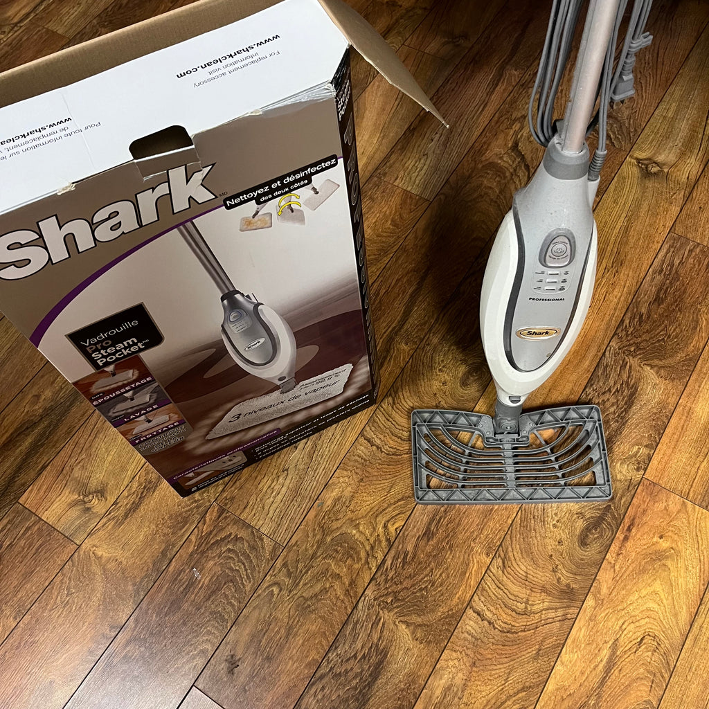 F538 Shark Professional Steam Mop