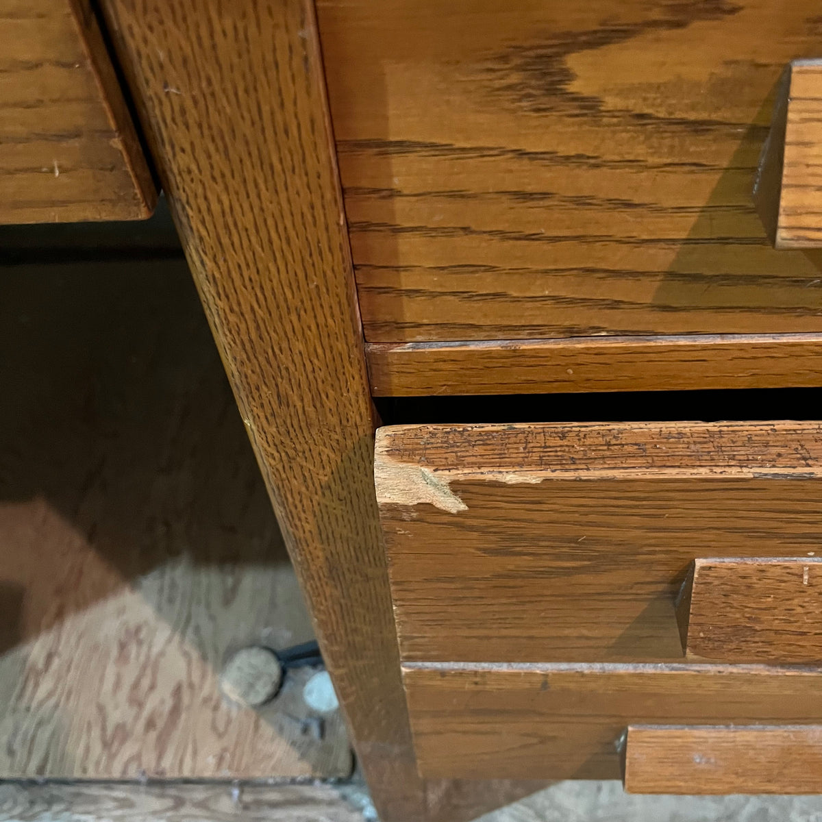 F539 Vintage wooden teachers desk with six drawers