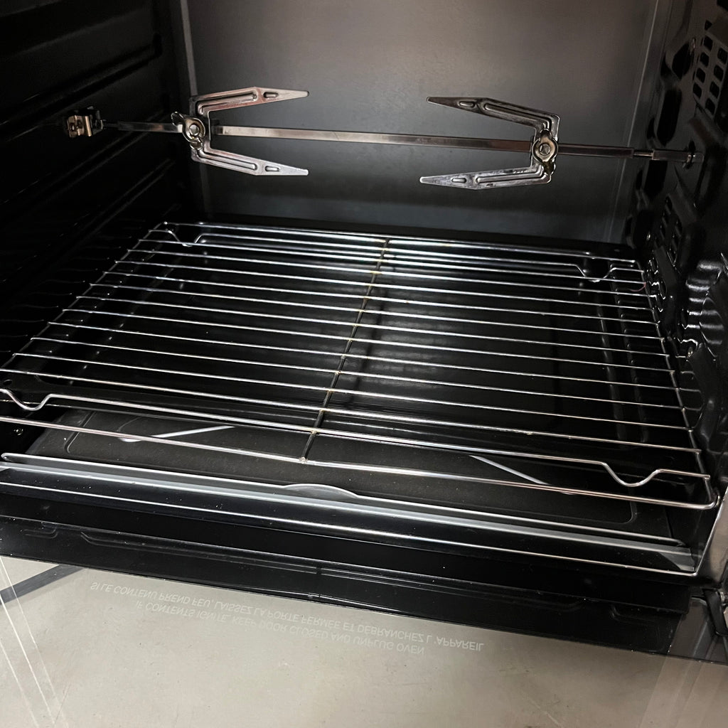F541 Kitchen Grouping( chocolate fondue pot, toaster oven and Proctor Silex coffee maker)