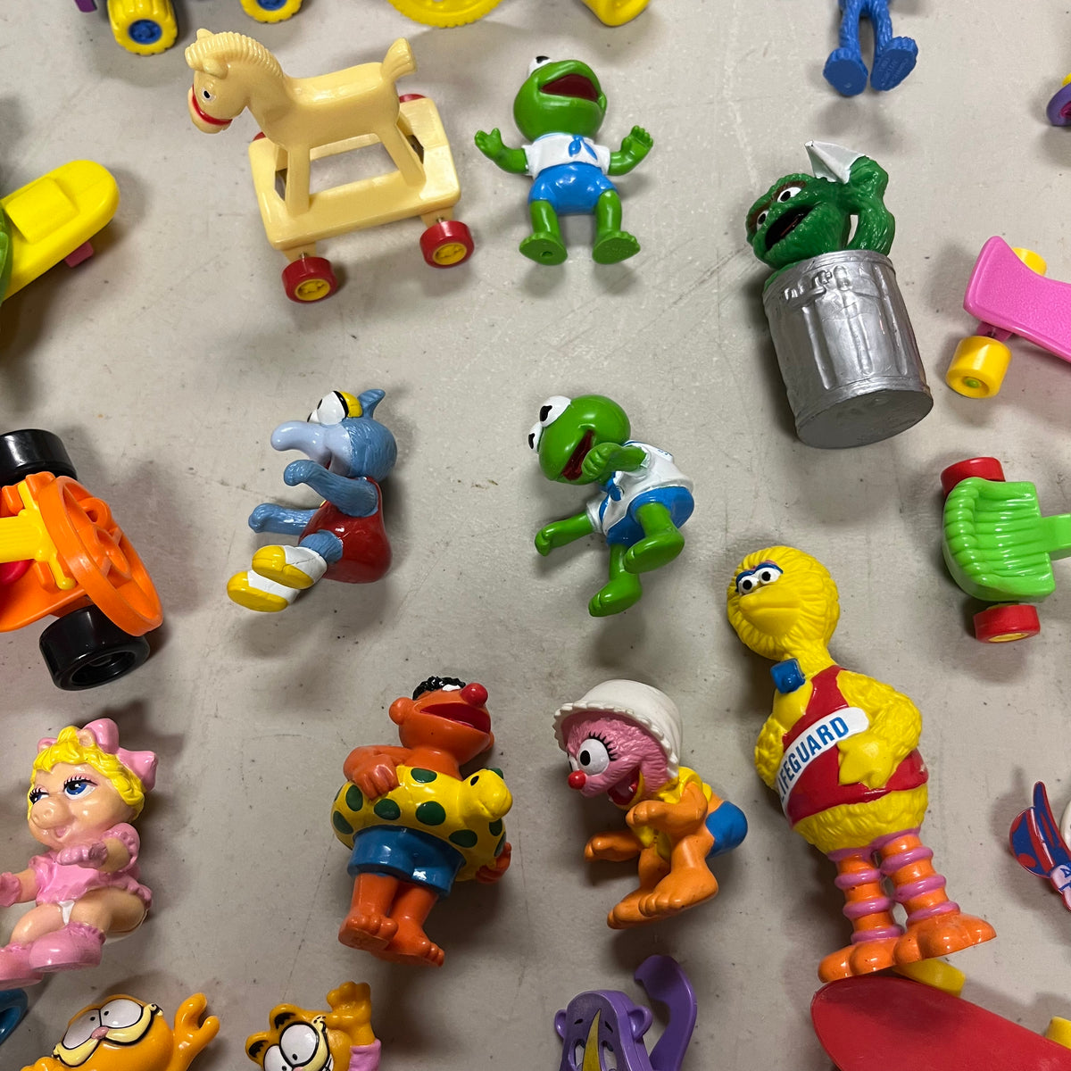 F551 Vintage McDonalds Toys