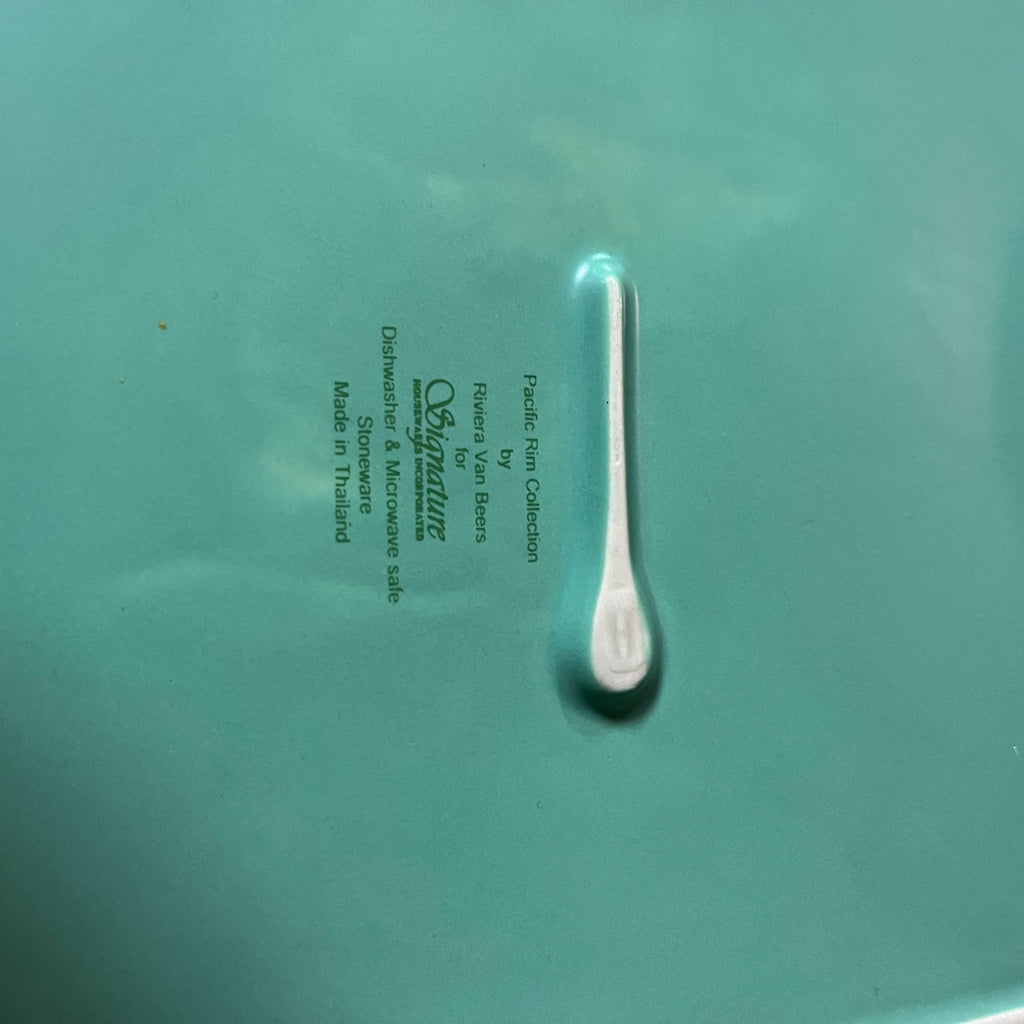 F553 Kitchen Grouping (mint green dishes and more)
