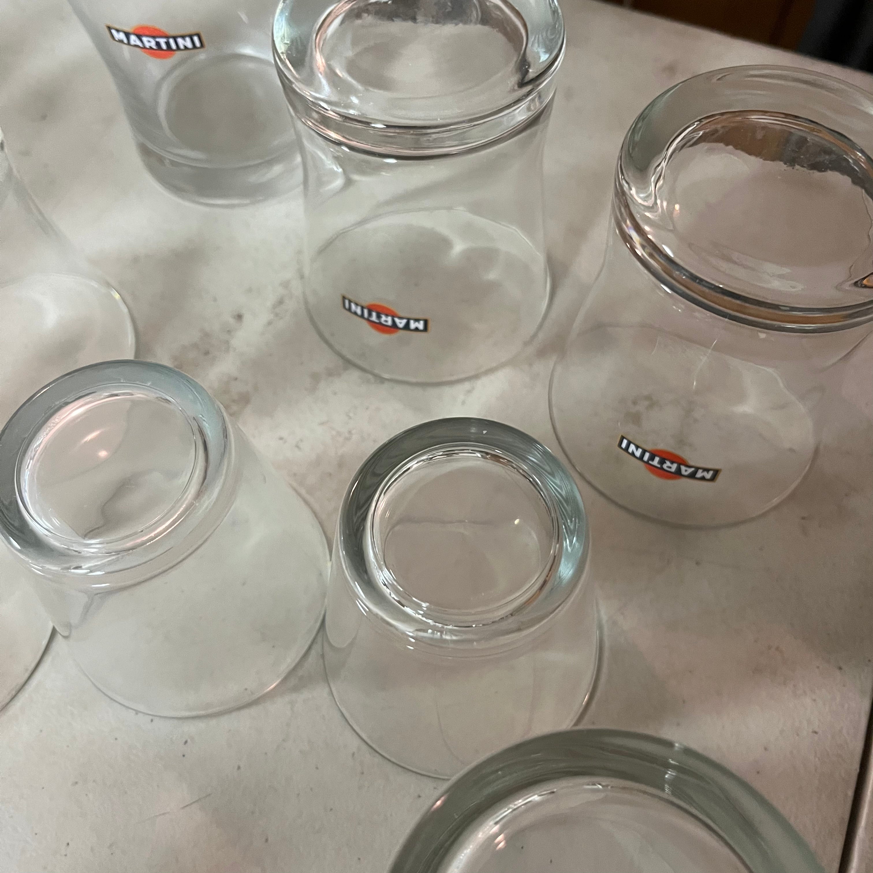 F558 Glassware Grouping (assorted glasses)